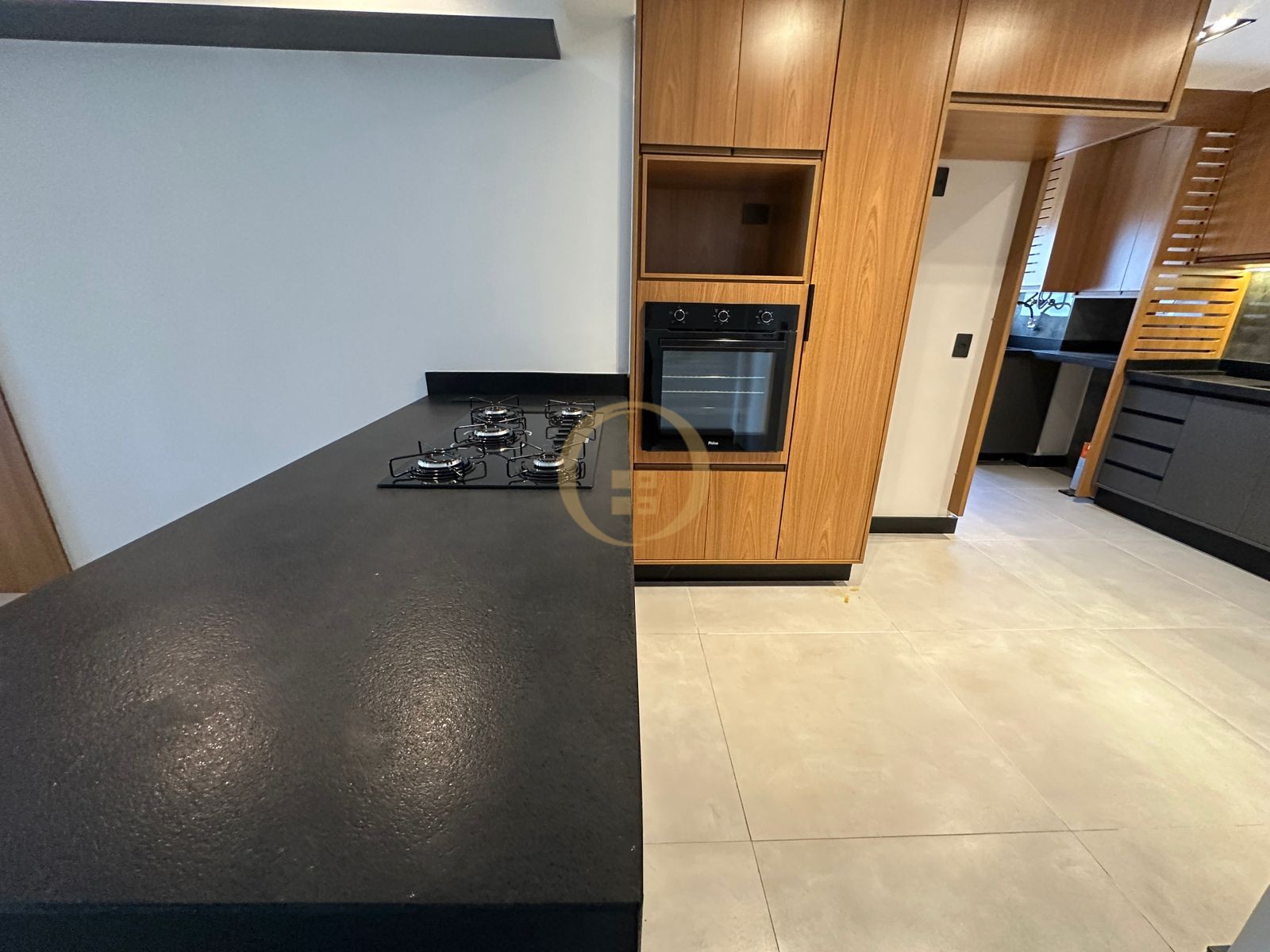 Apartamento na Praia das Astúrias, Guarujá - SP