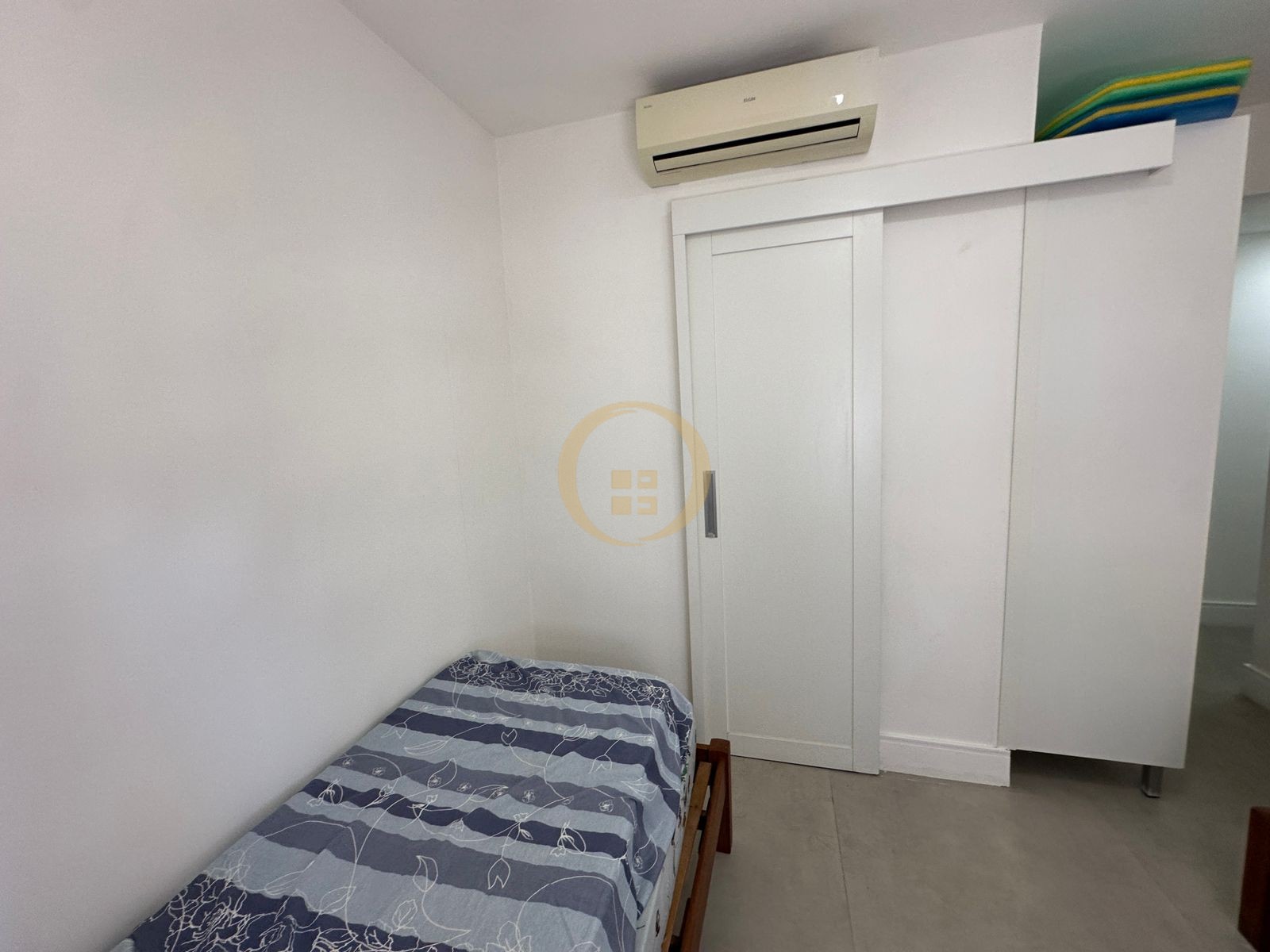 Apartamento na Praia das Astúrias, Guarujá - SP