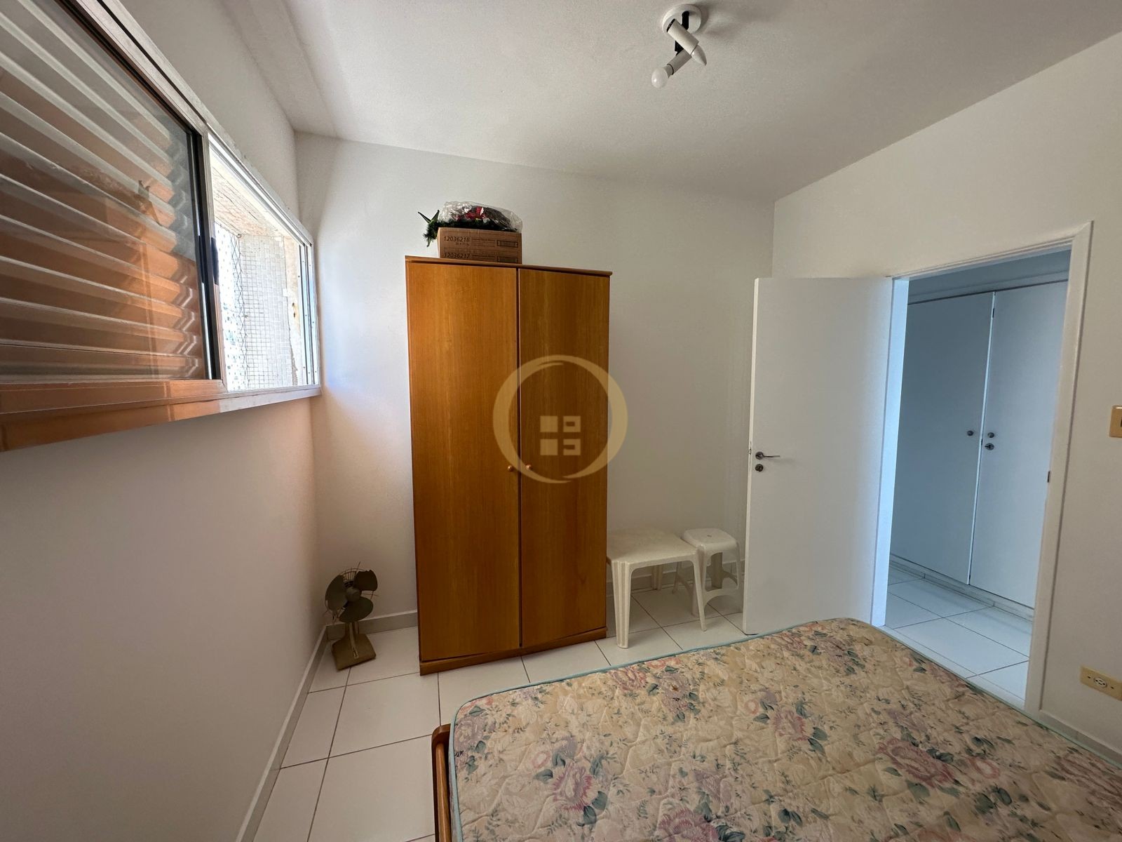 Apartamento Frente ao Mar, Praia Pitangueiras, Guarujá - SP