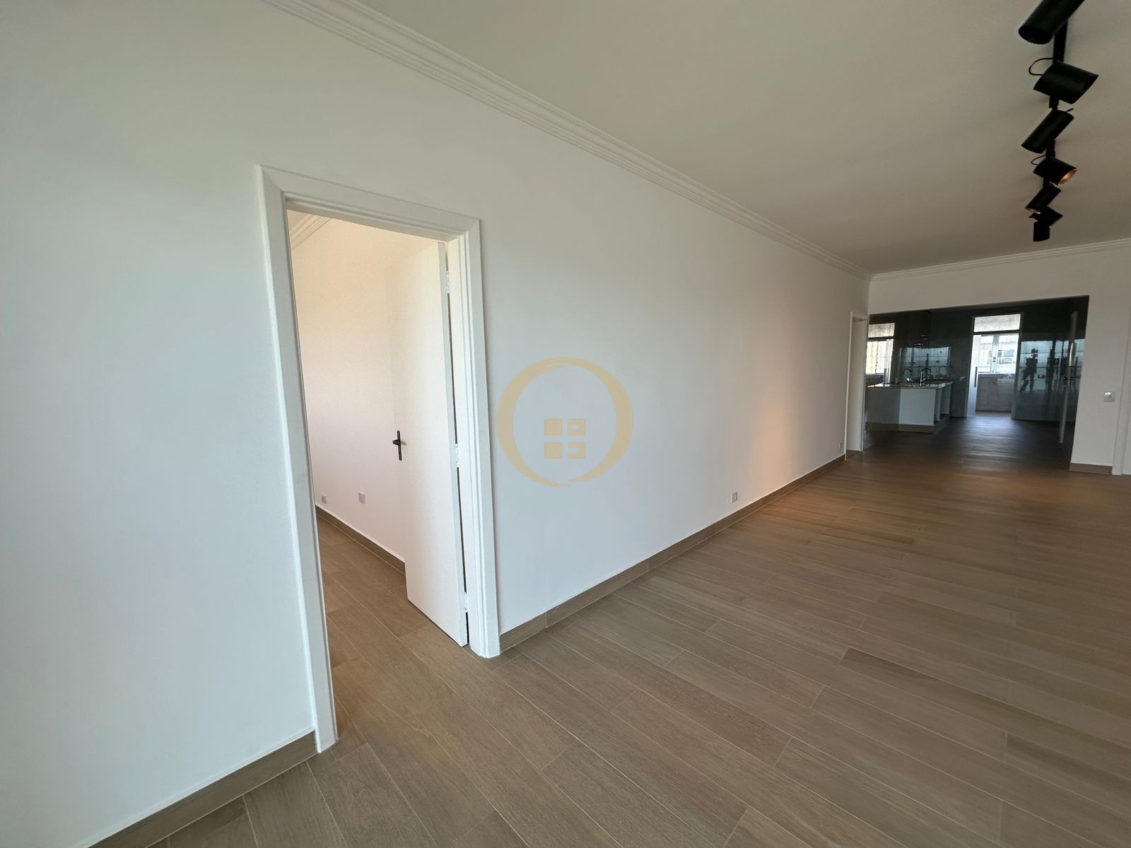 Apartamento Frente ao Mar nas Pitangueiras, Guarujá - SP