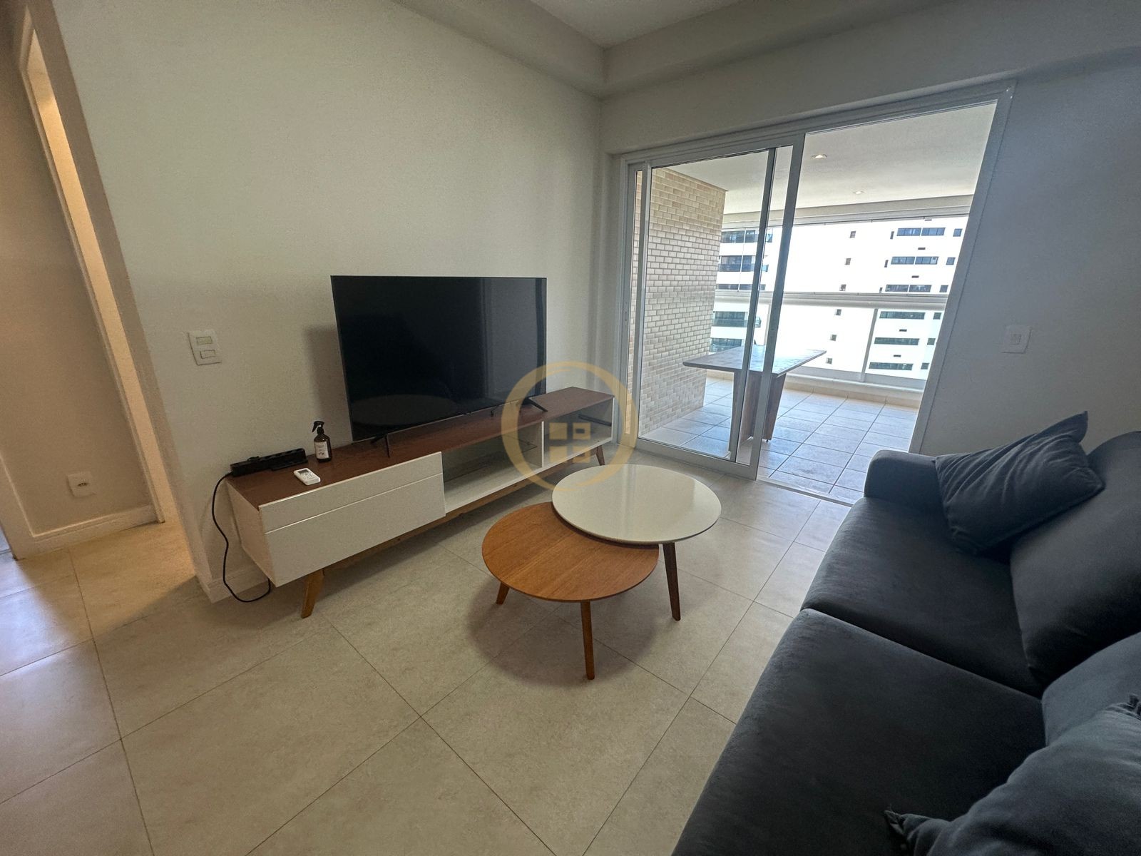 Apartamento na Praia das Astúrias, Guarujá - SP