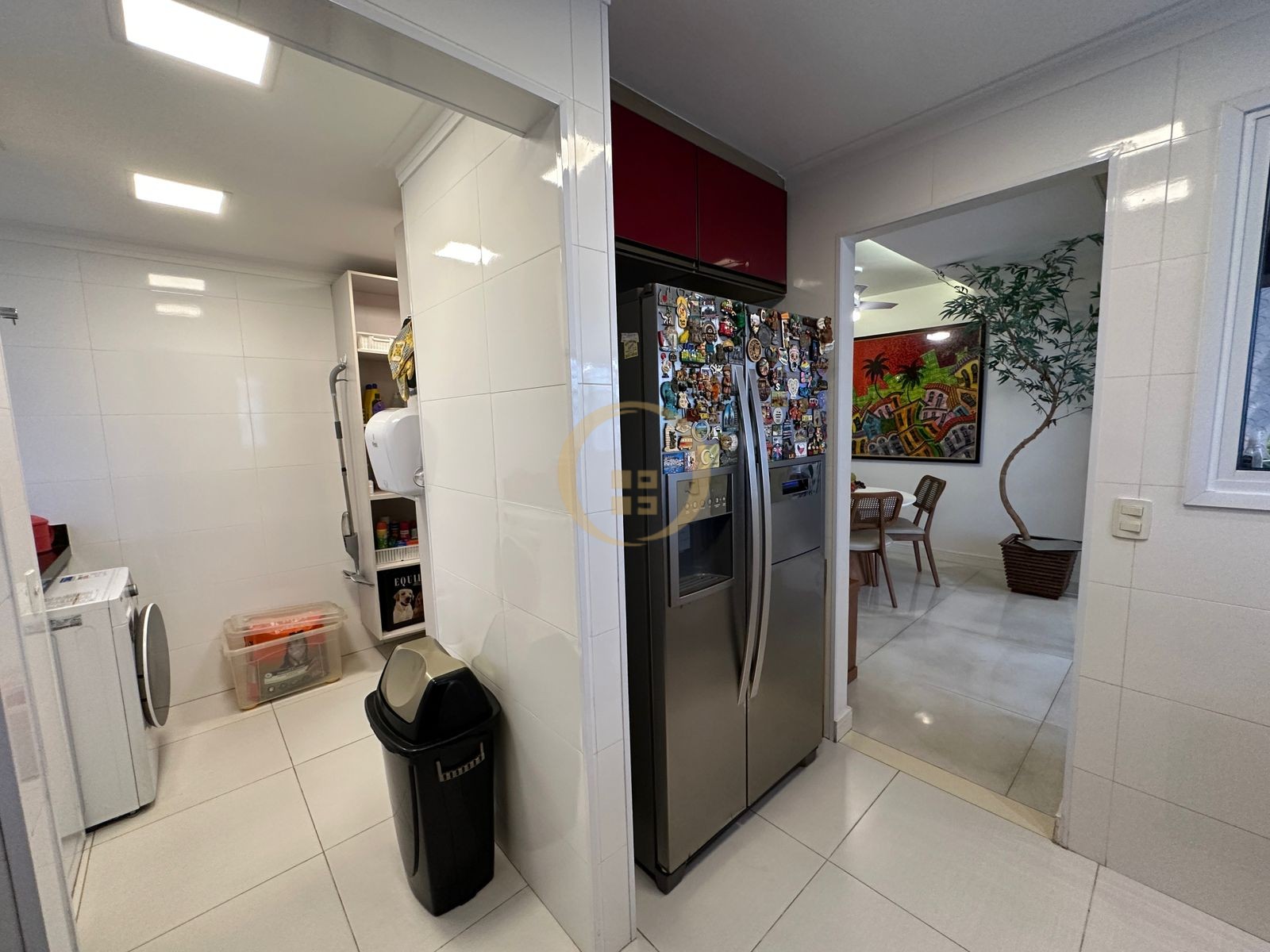 Apartamento na Praia das Pitangueiras, Guarujá - SP