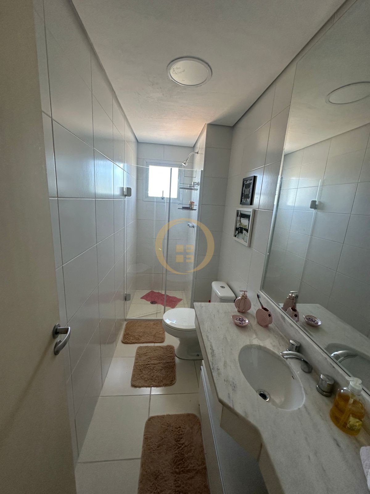 Apartamento na Praia das Astúrias, Guarujá - SP