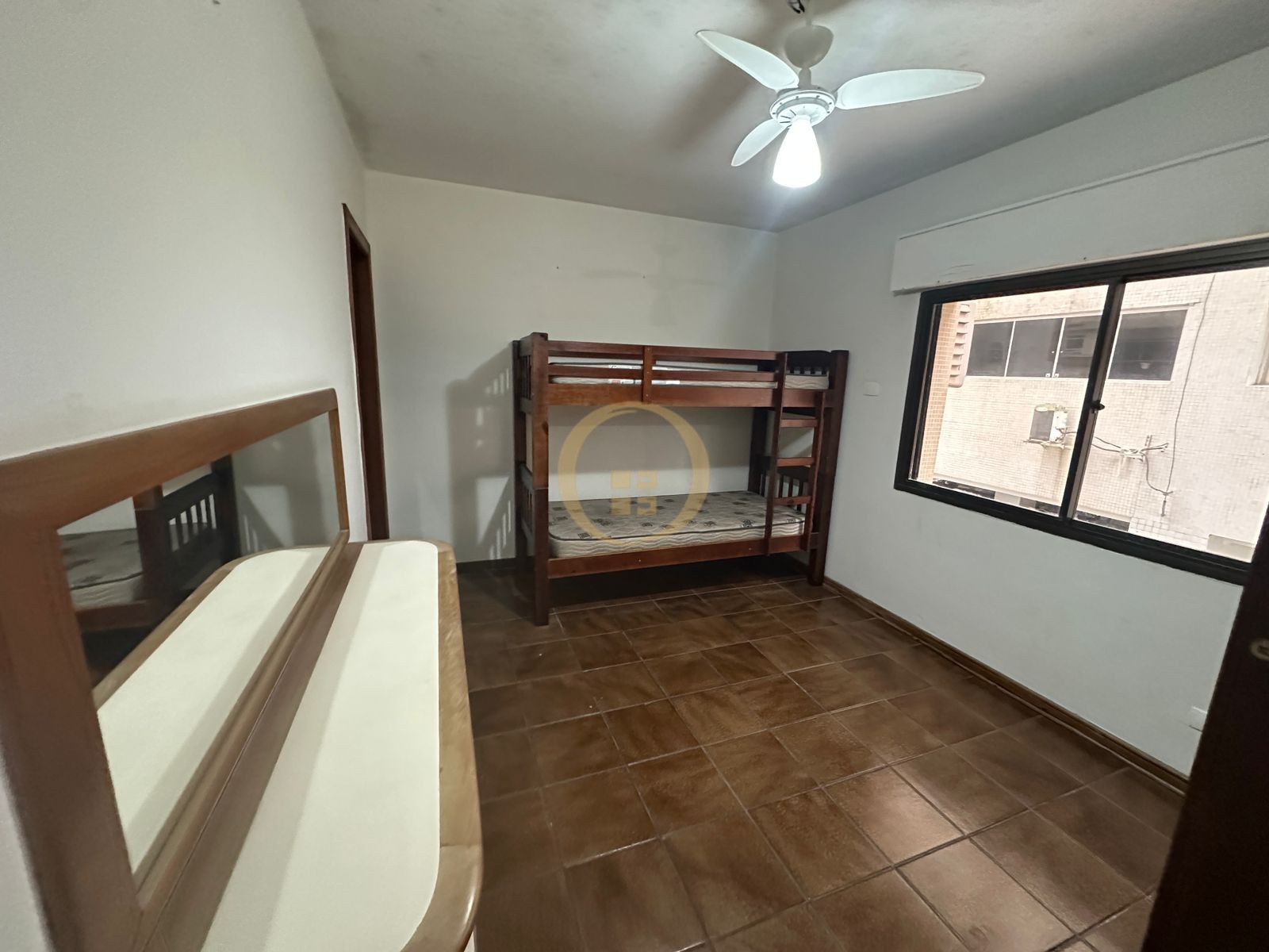 Apartamento Frente ao Mar nas Pitangueiras, Guarujá - SP