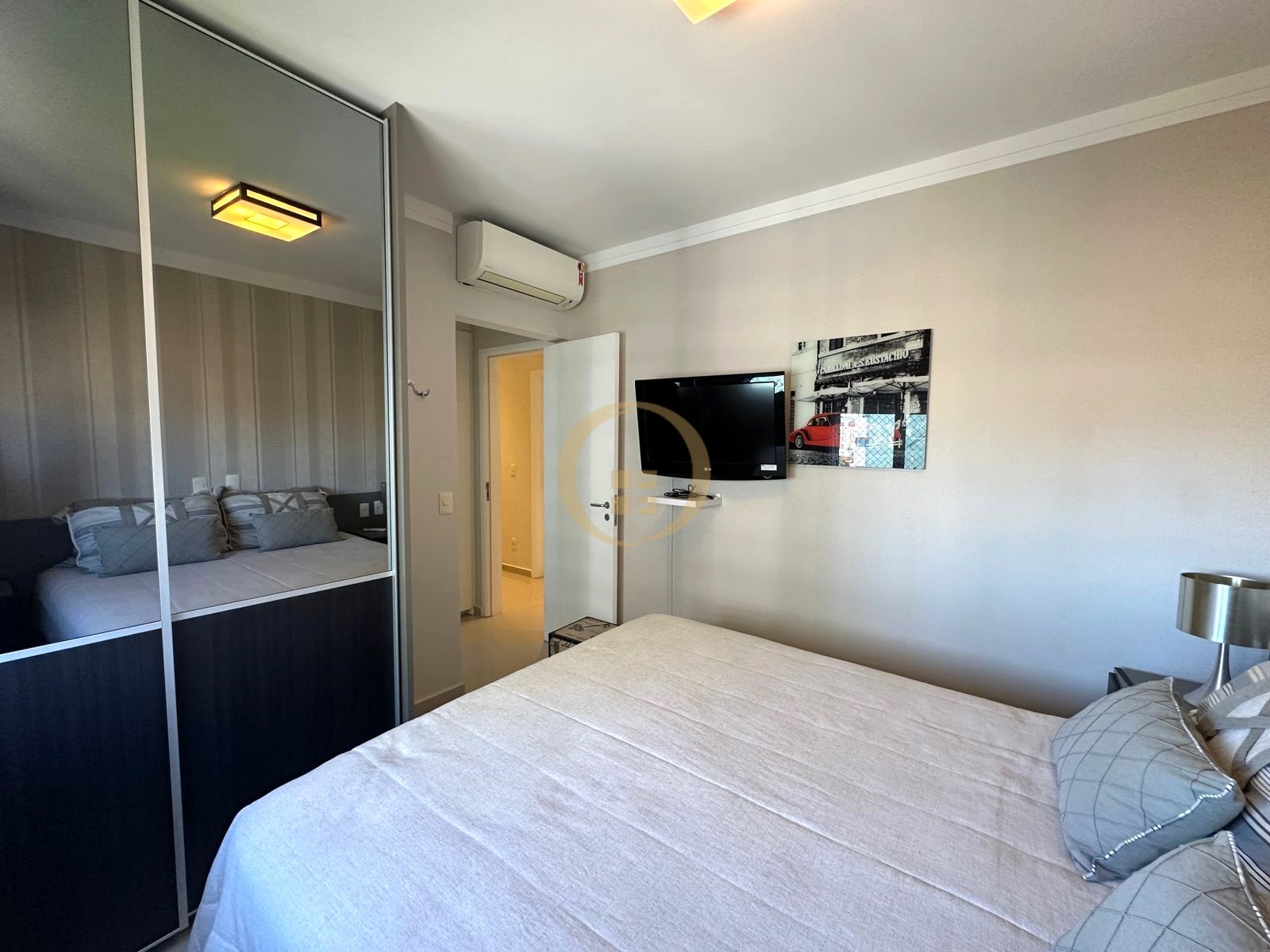 Apartamento Frente ao Mar-3-dormitorios-Enseada