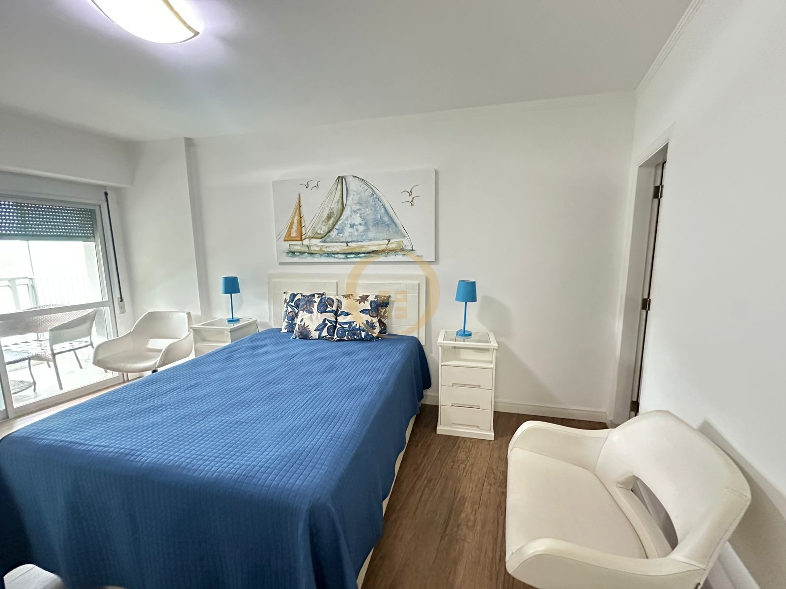 Apartamento Frente ao Mar nas Pitangueiras, Guarujá - SP