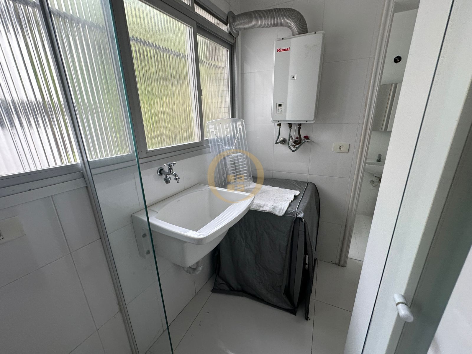 Apartamento Frente ao Mar nas Pitangueiras, Guarujá - SP