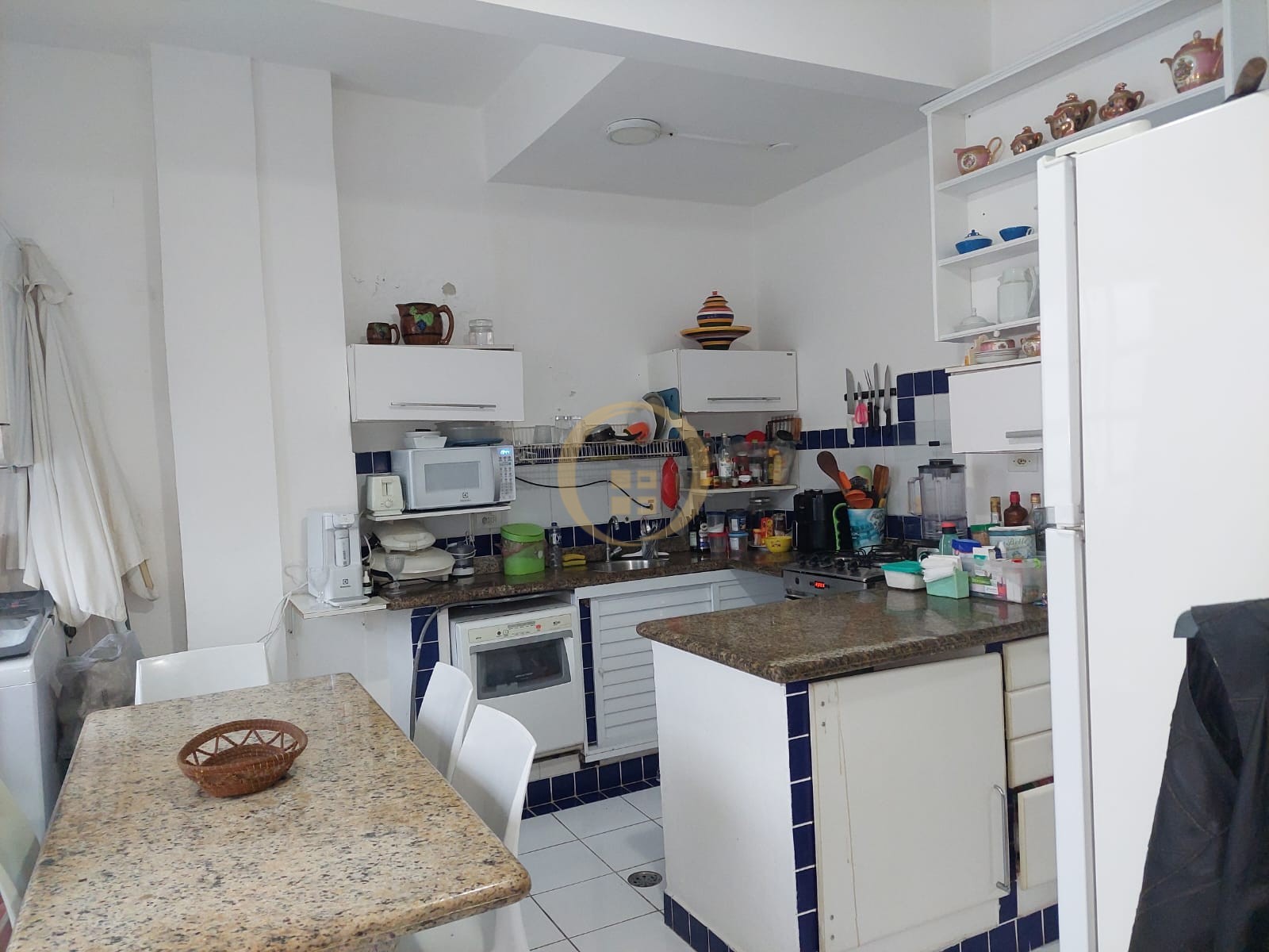Cobertura Duplex localizada na praia da Pitangueiras!