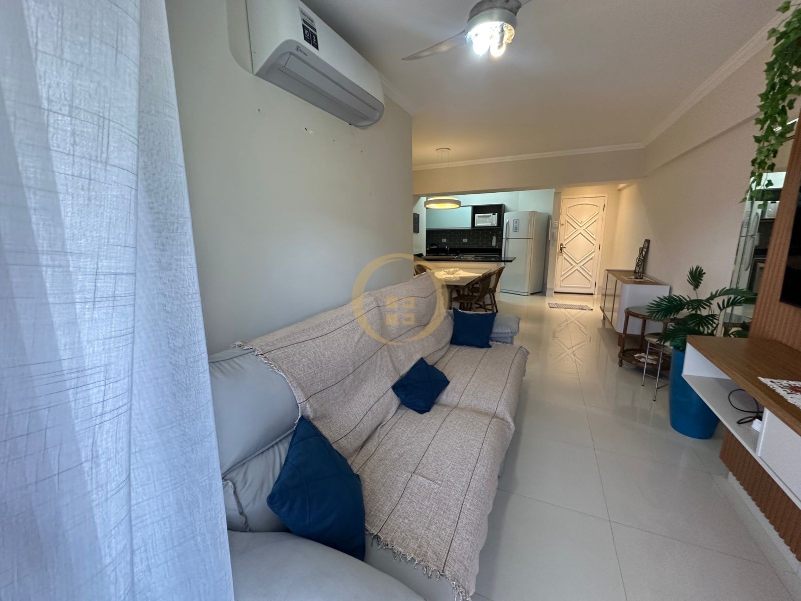 Apartamento na Praia da Enseada, Guarujá - SP