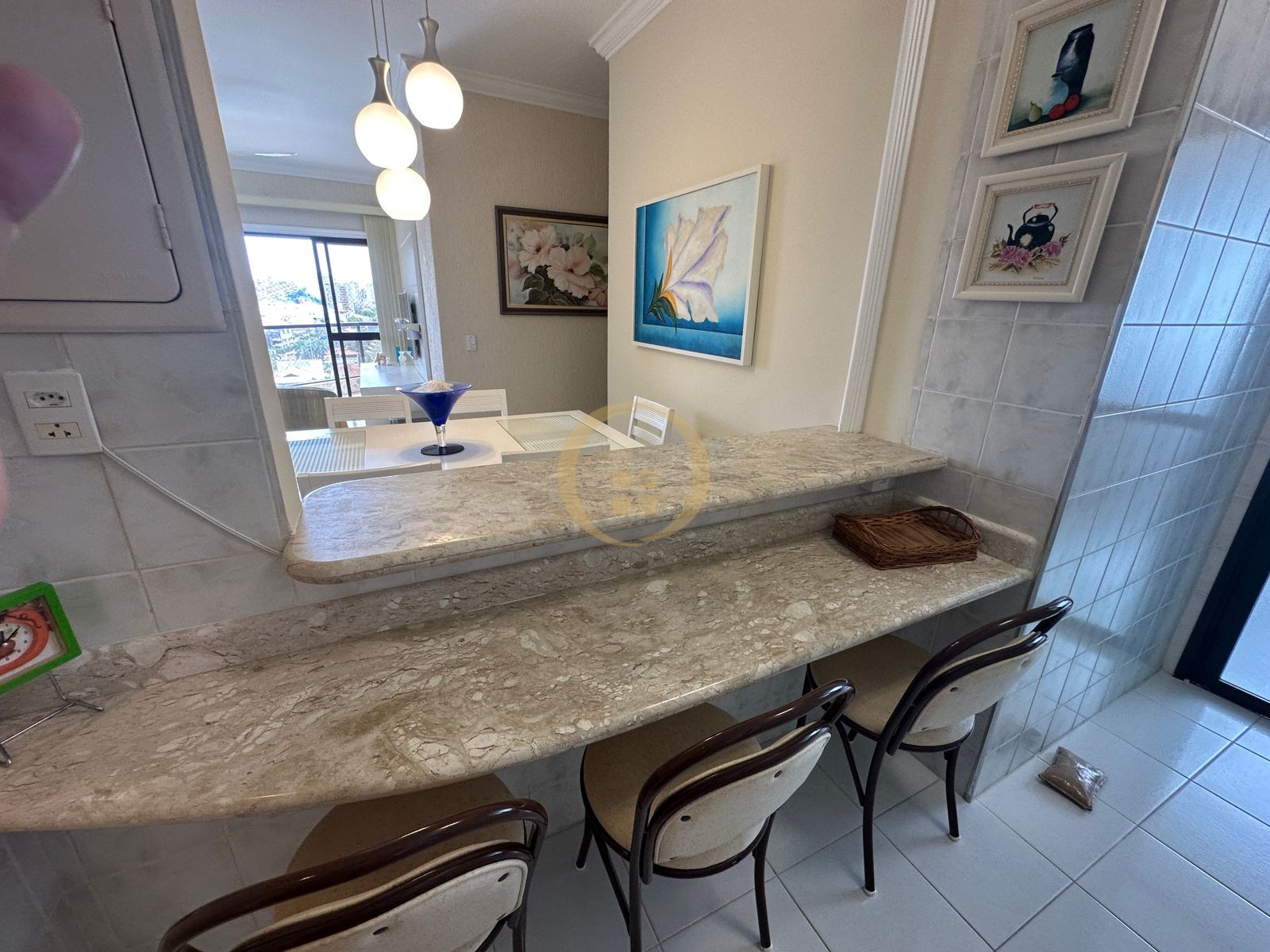 Apartamento na Praia da Enseada, Guarujá - SP