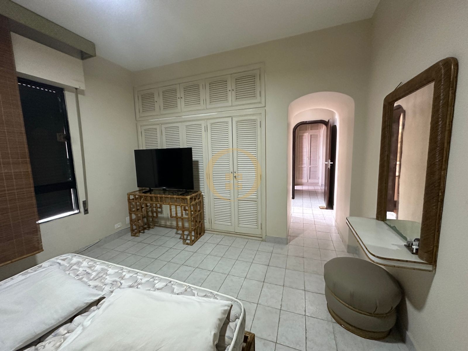 Apartamento Frente ao Mar, Praia Pitangueiras, Guarujá - SP