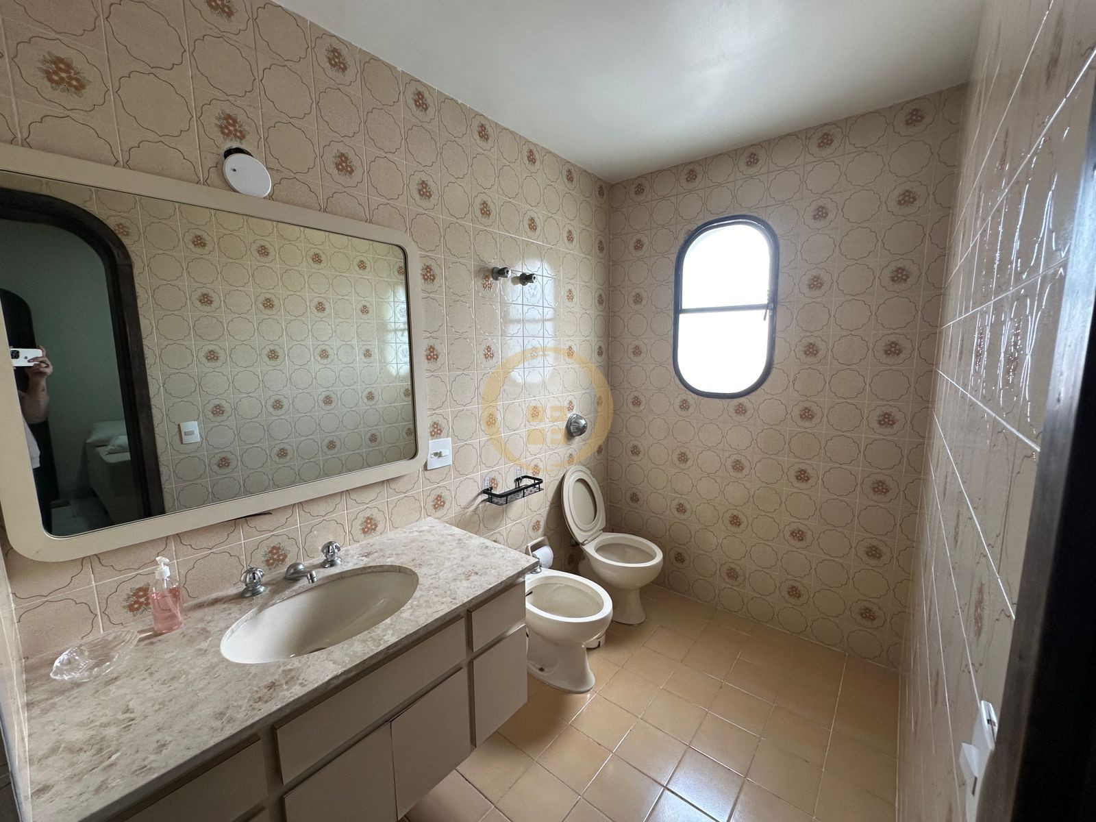 Apartamento Frente ao Mar, Praia Pitangueiras, Guarujá - SP