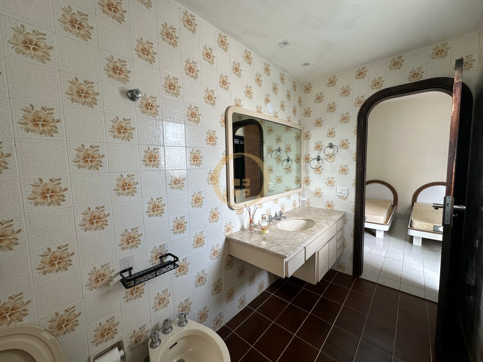 Apartamento Frente ao Mar, Praia Pitangueiras, Guarujá - SP