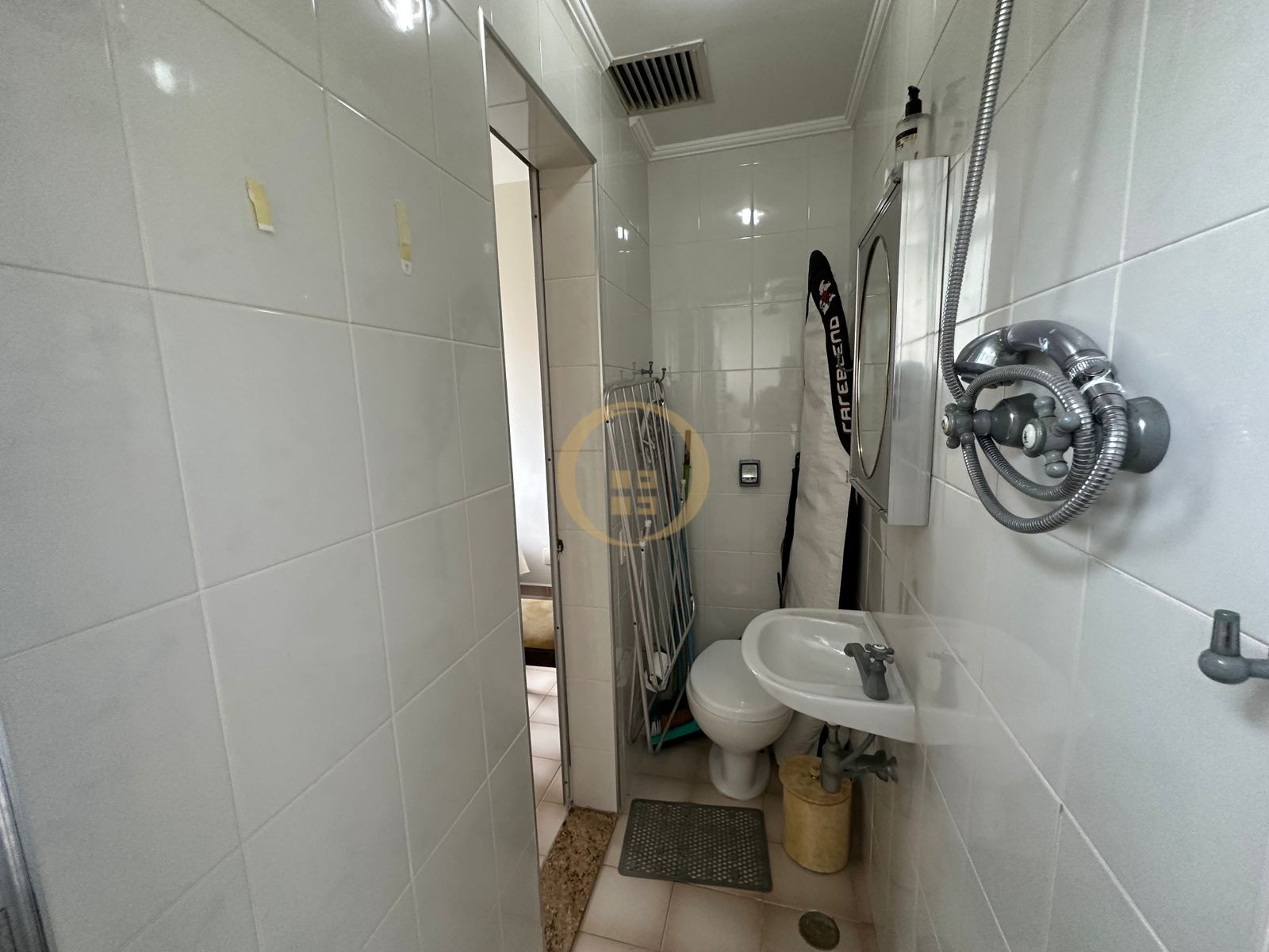 Apartamento Frente ao Mar, Praia Pitangueiras, Guarujá - SP