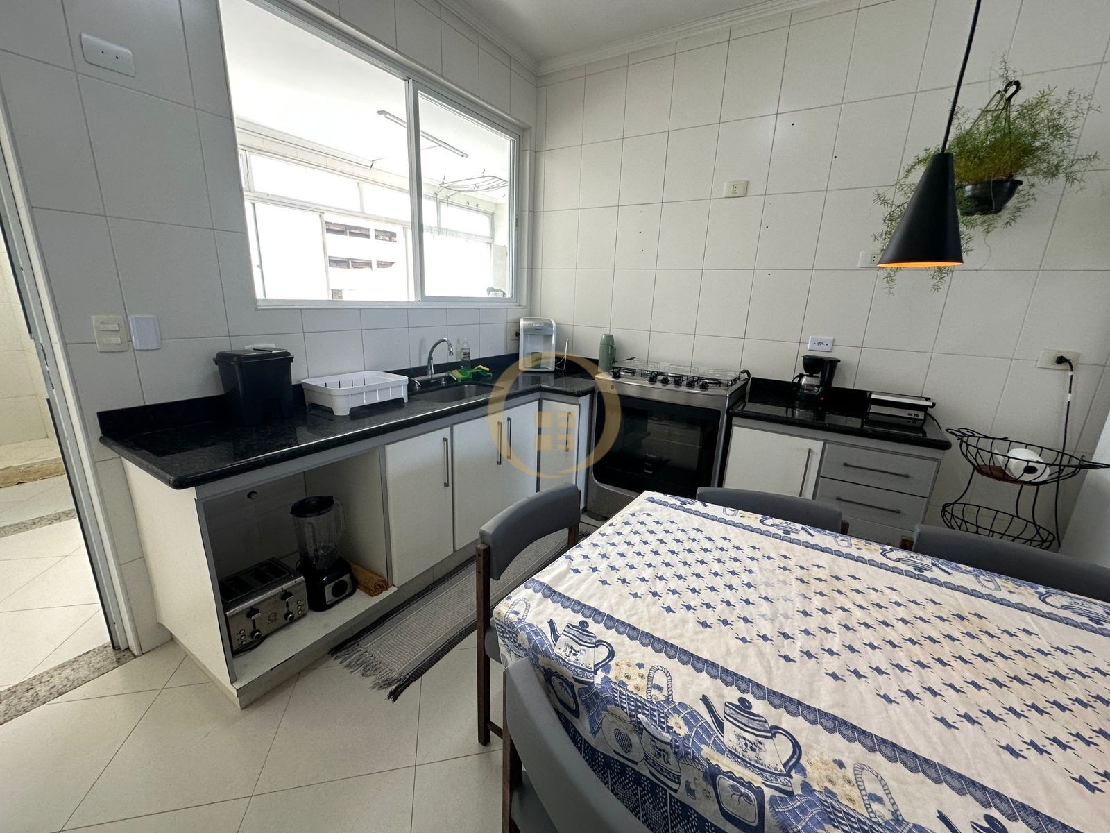 Apartamento Frente ao Mar, Pitangueiras, Guarujá - SP
