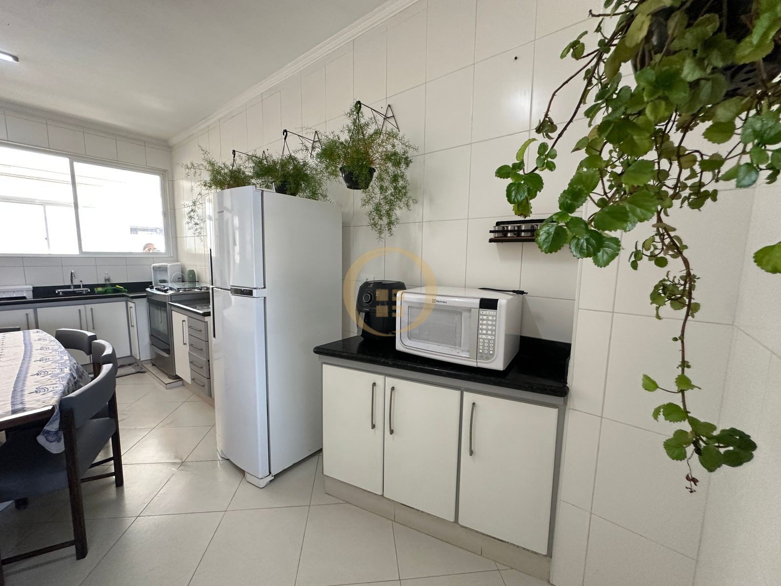 Apartamento Frente ao Mar, Pitangueiras, Guarujá - SP