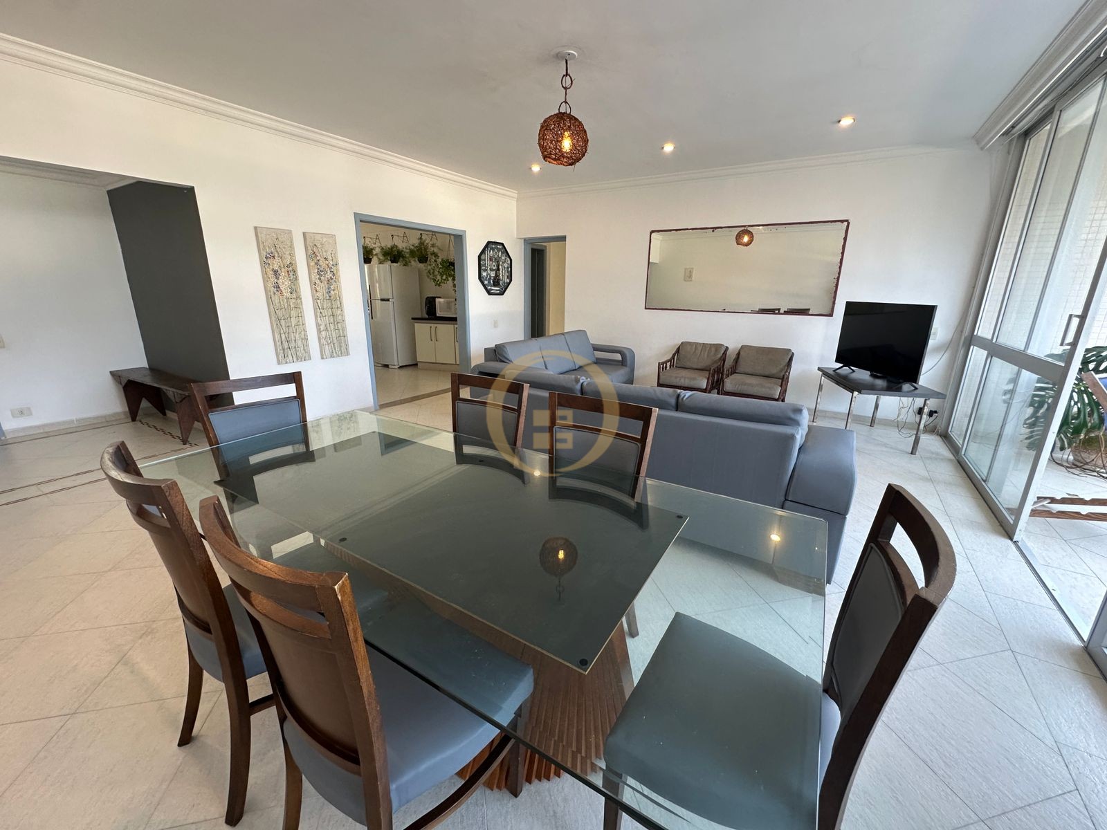 Apartamento Frente ao Mar, Pitangueiras, Guarujá - SP
