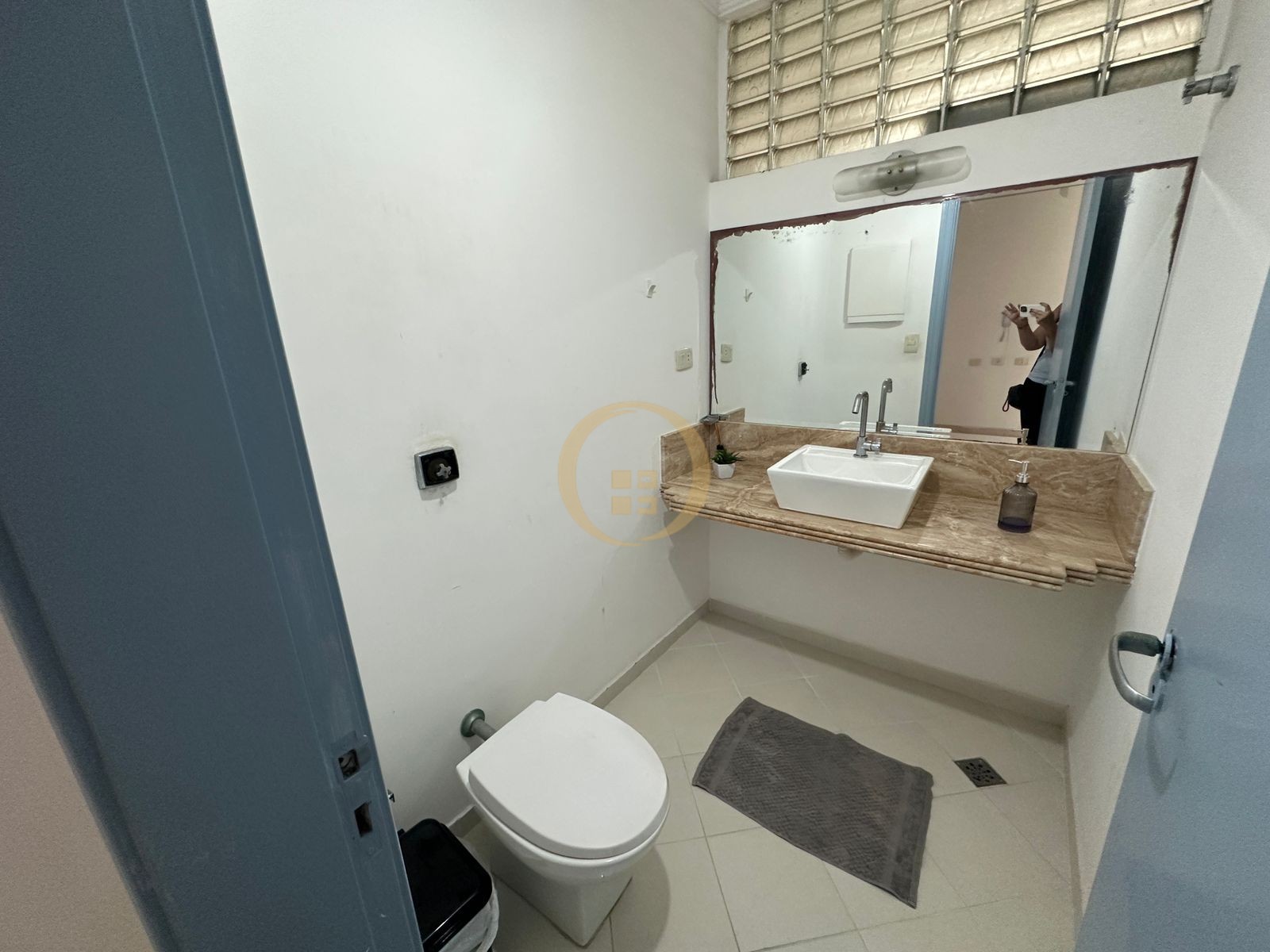 Apartamento Frente ao Mar, Pitangueiras, Guarujá - SP