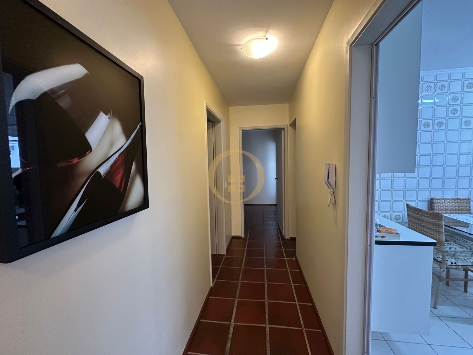 Apartamento na Praia das Pitangueiras, Guarujá - SP