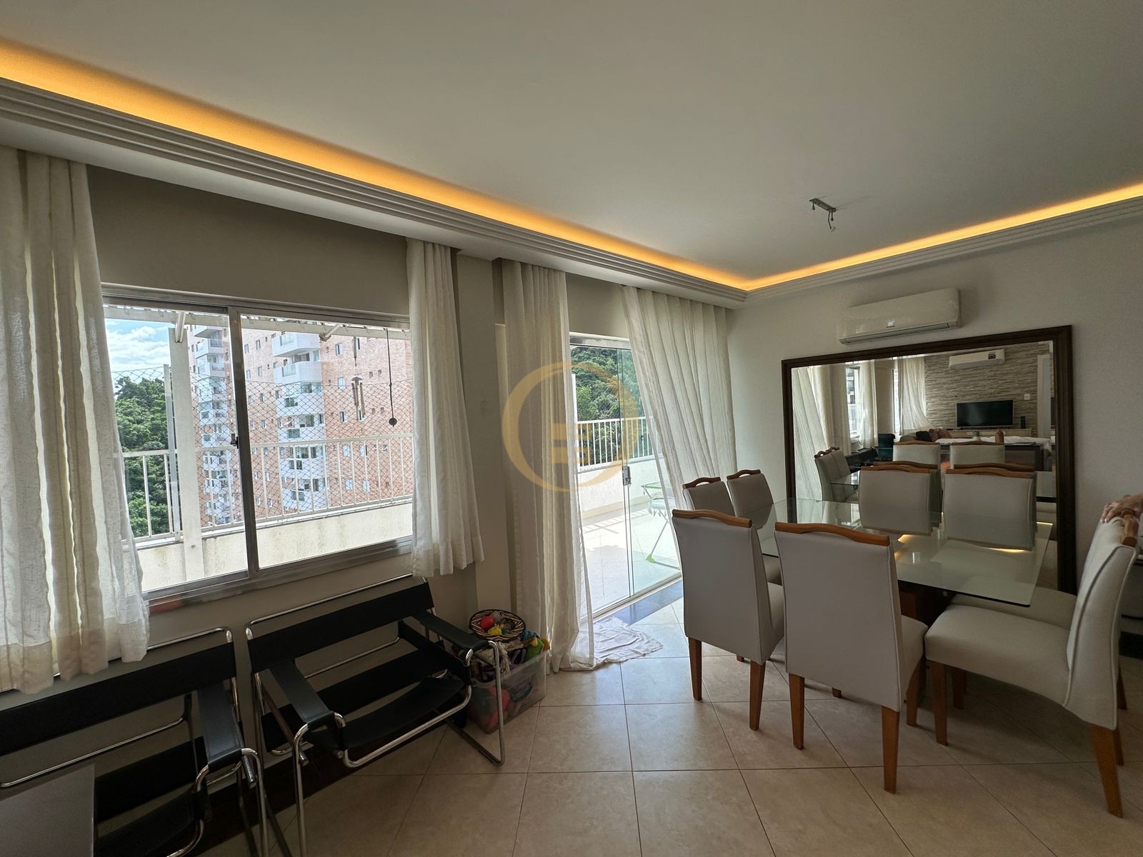 Cobertura na Praia das Astúrias, Guarujá - SP