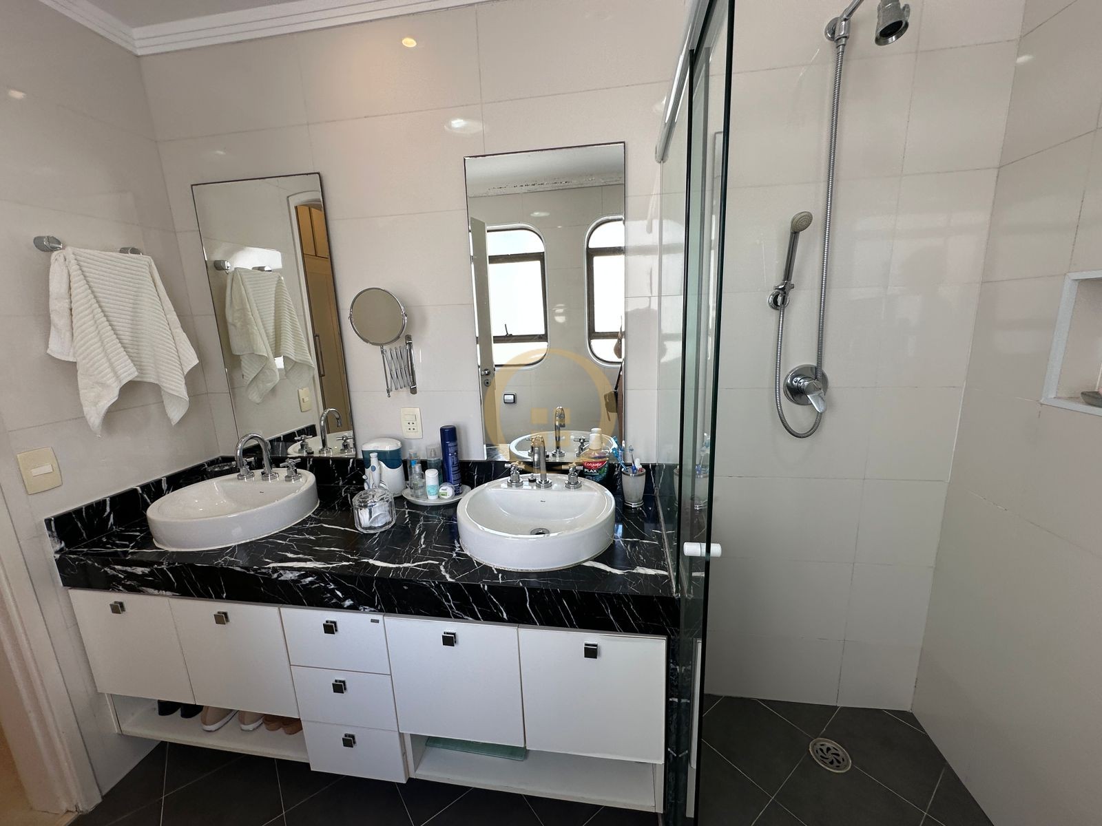 Apartamento Frente ao Mar-4-dormitorios-Vila Luis Antônio