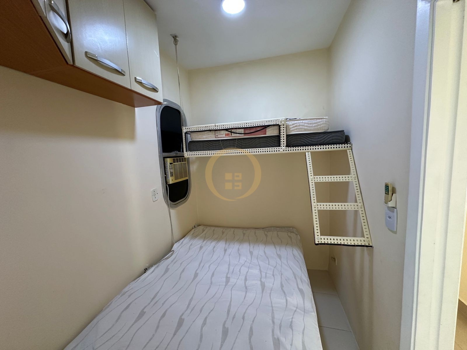 Apartamento na Praia da Enseada, Guarujá - SP