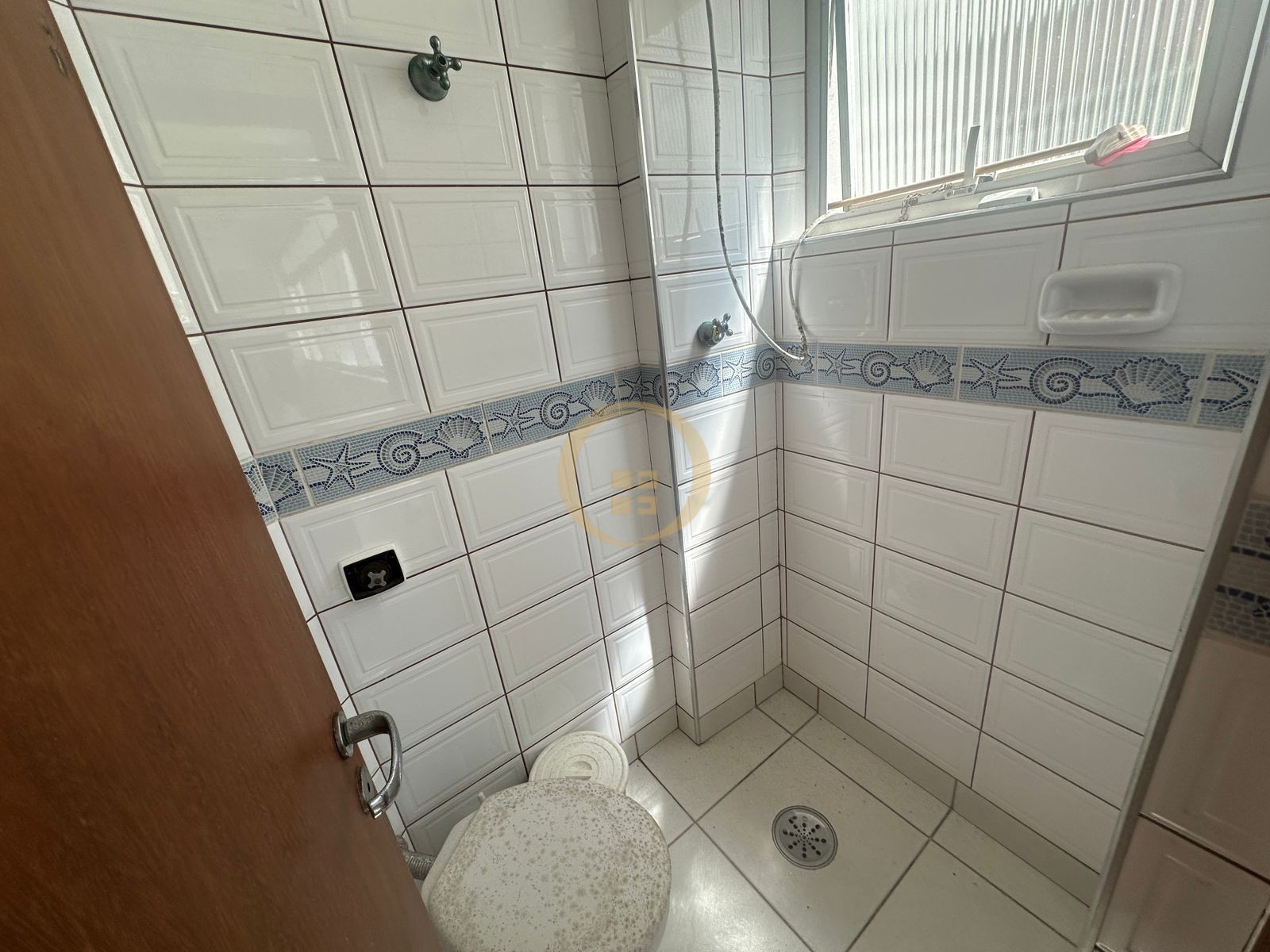 Apartamento na Praia da Pitanguerias - Guarujá