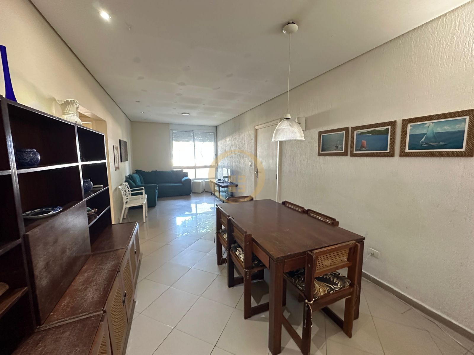 Apartamento Frente ao Mar nas Pitangueiras, Guarujá - SP