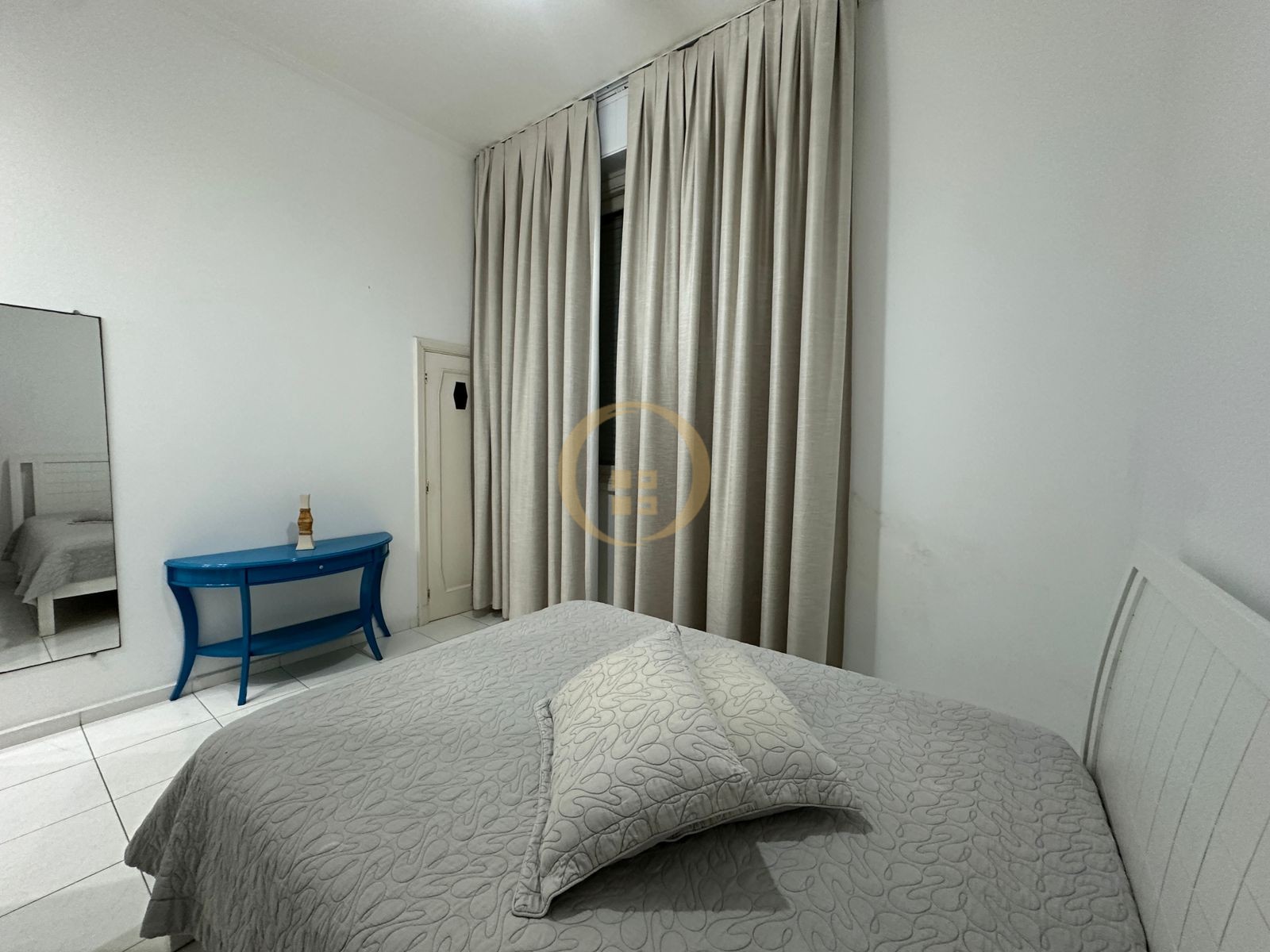 Apartamento Frente ao Mar nas Pitangueiras, Guarujá - SP