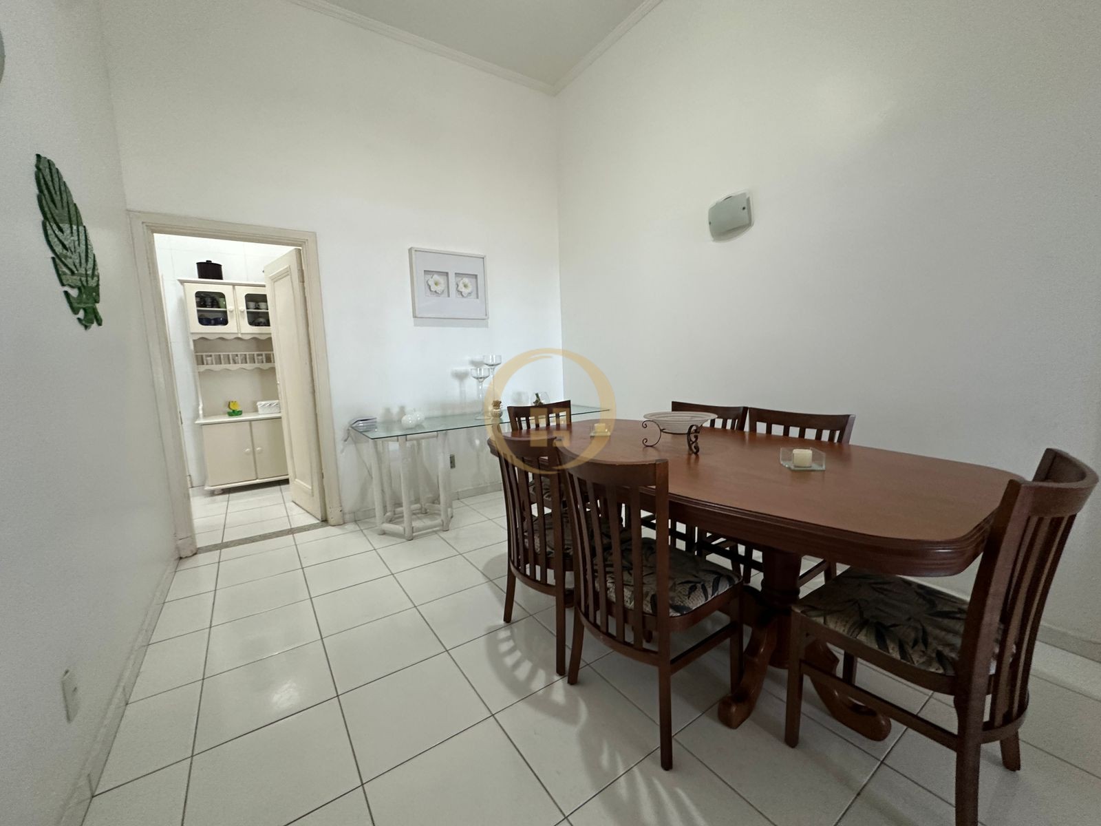 Apartamento Frente ao Mar nas Pitangueiras, Guarujá - SP