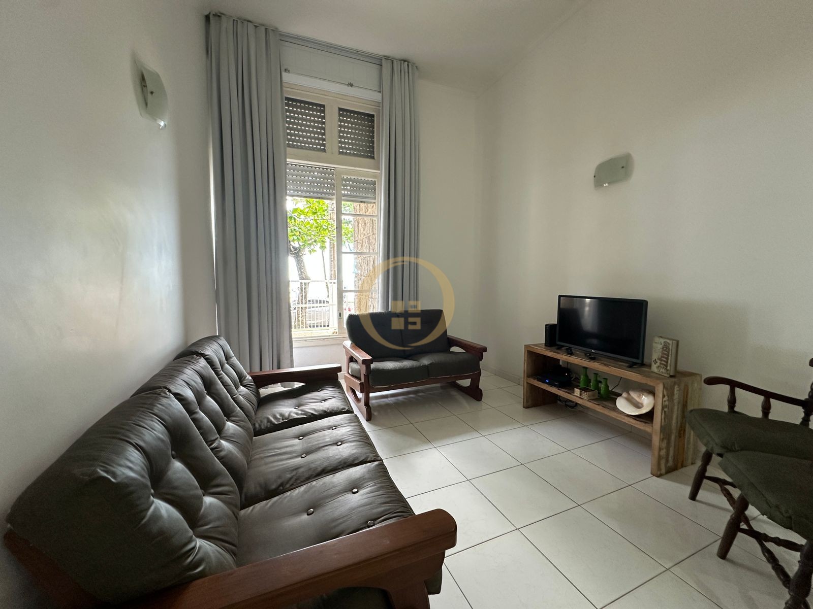 Apartamento Frente ao Mar nas Pitangueiras, Guarujá - SP
