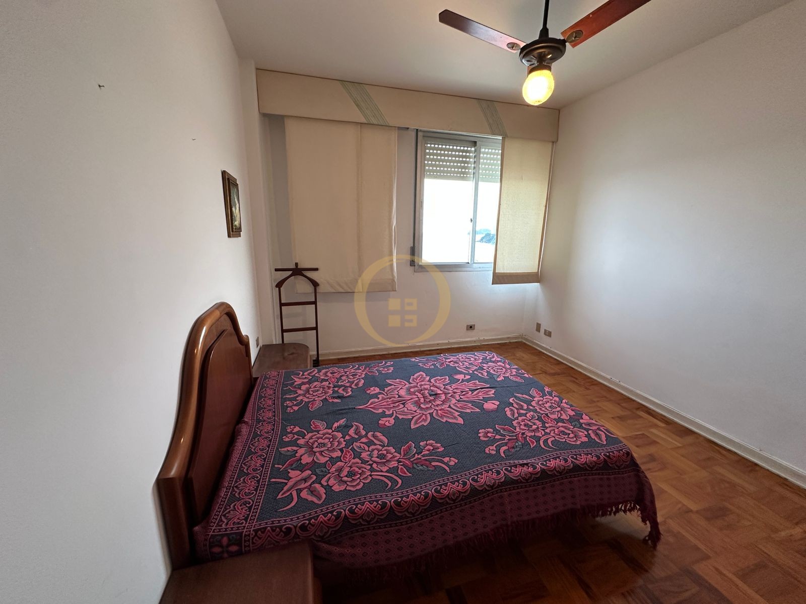 Apartamento Frente ao Mar nas Pitangueiras, Guarujá - SP