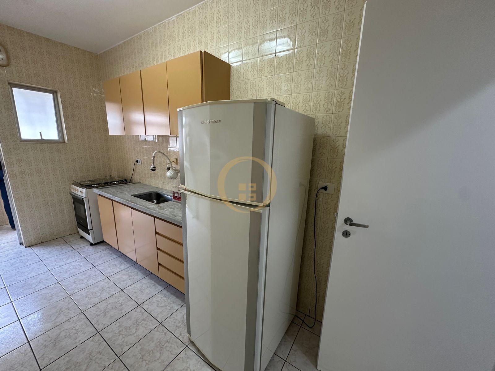 Apartamento na Praia da Pitangueiras, Guarujá-SP