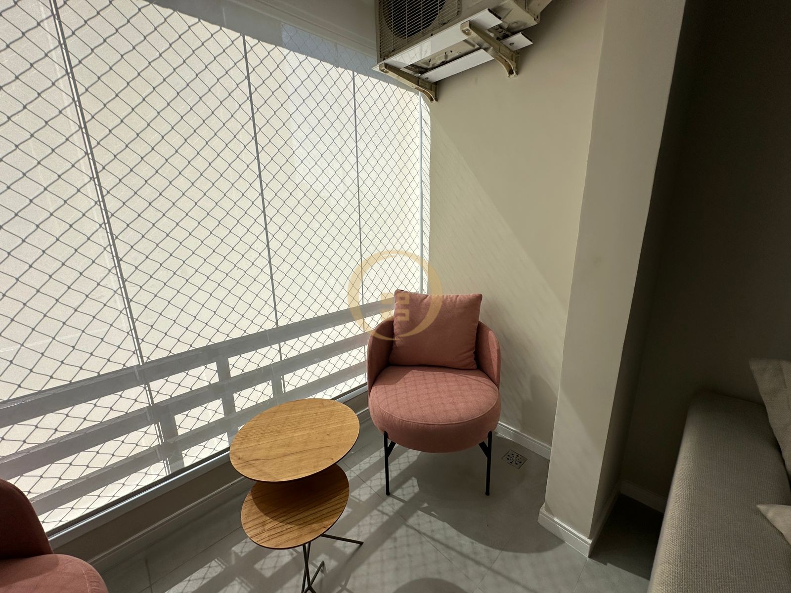 Apartamento na Praia da Enseada, Guarujá - SP