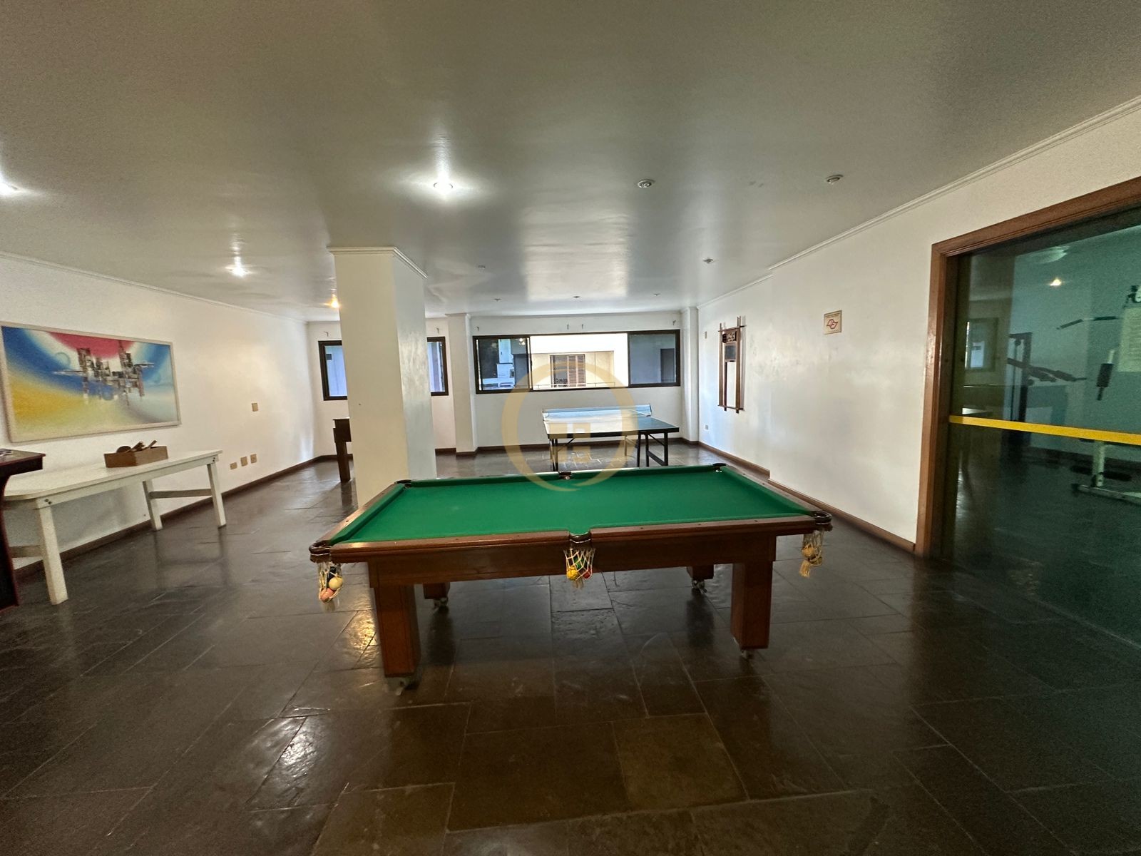 Apartamento na Praia da Pitangueiras, Guarujá - SP