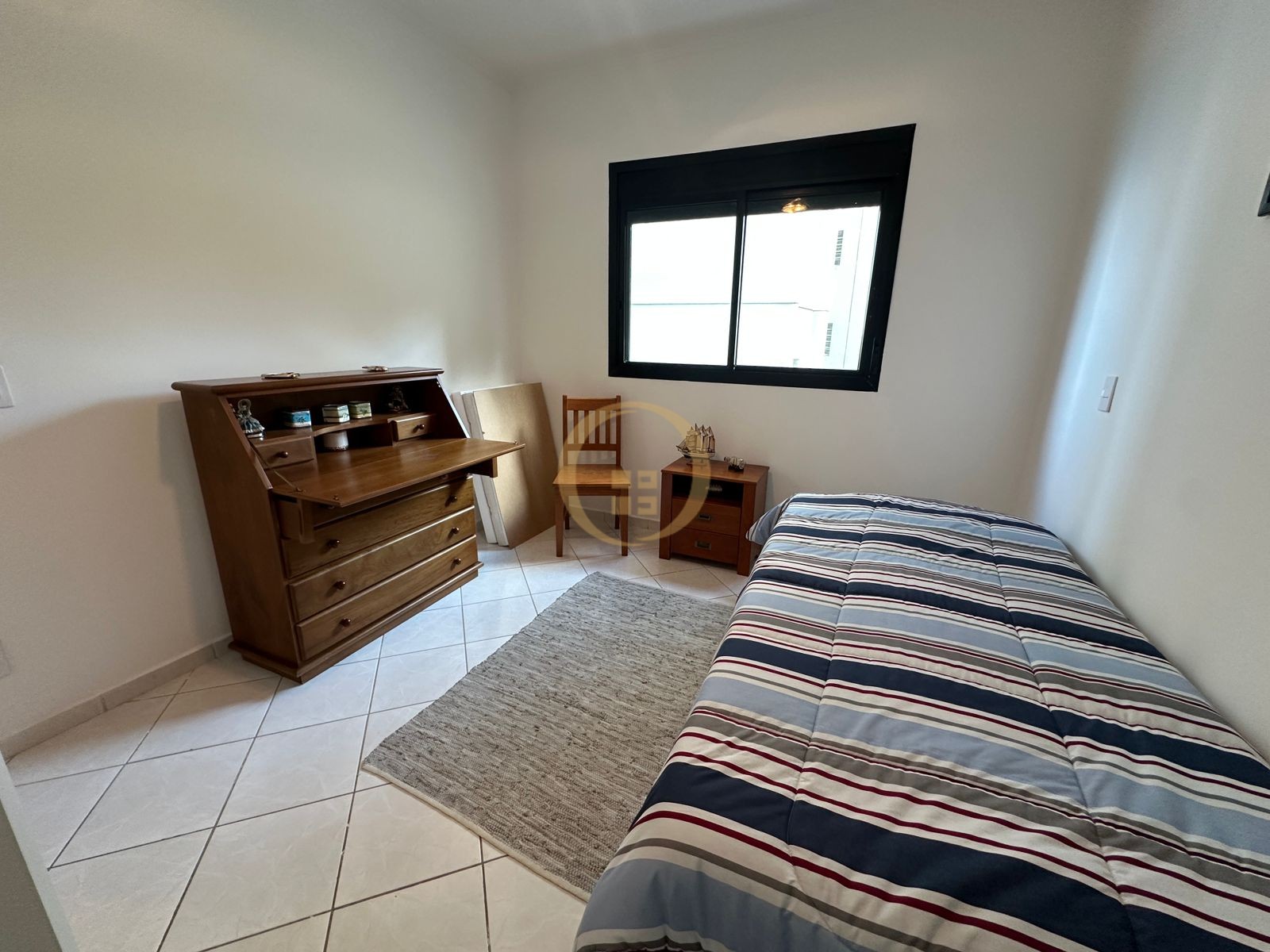 Apartamento Frente ao Mar nas Pitangueiras, Guarujá - SP