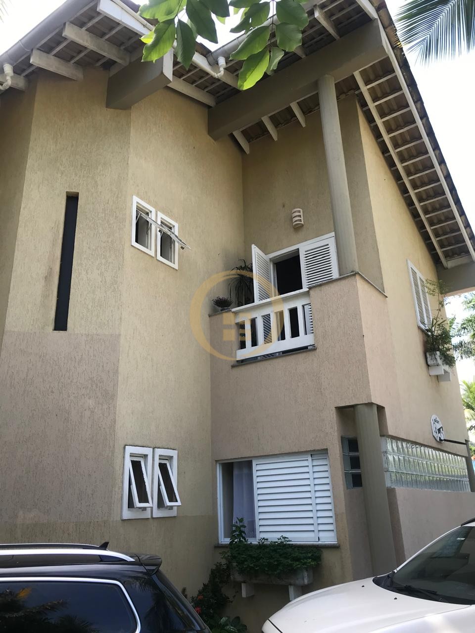 Casa Duplex à Venda no Guaiuba - Guarujá