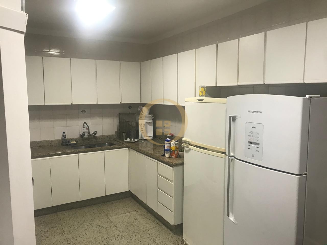 Casa Duplex à Venda no Guaiuba - Guarujá