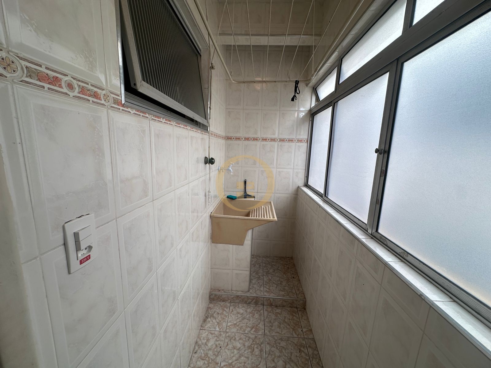Apartamento na Praia da Enseada, Guarujá - SP
