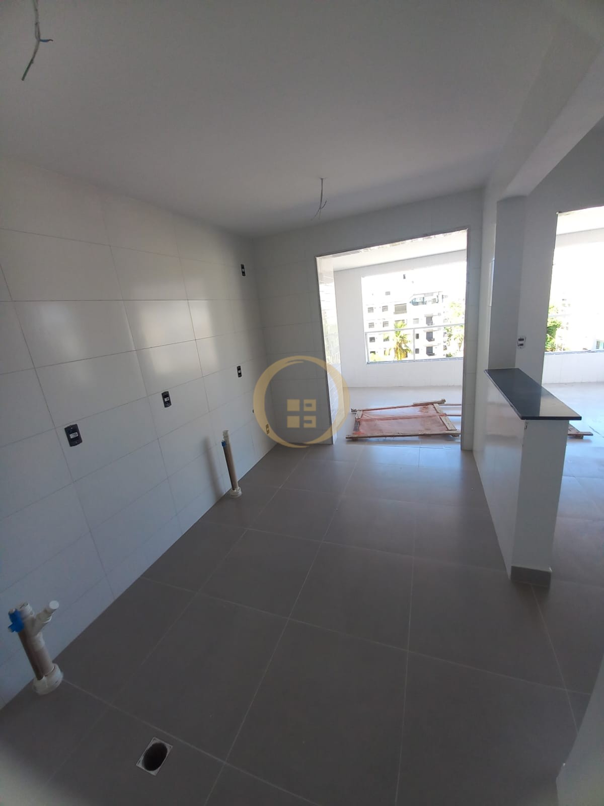 Apartamento na Praia da Enseada, Guarujá - SP