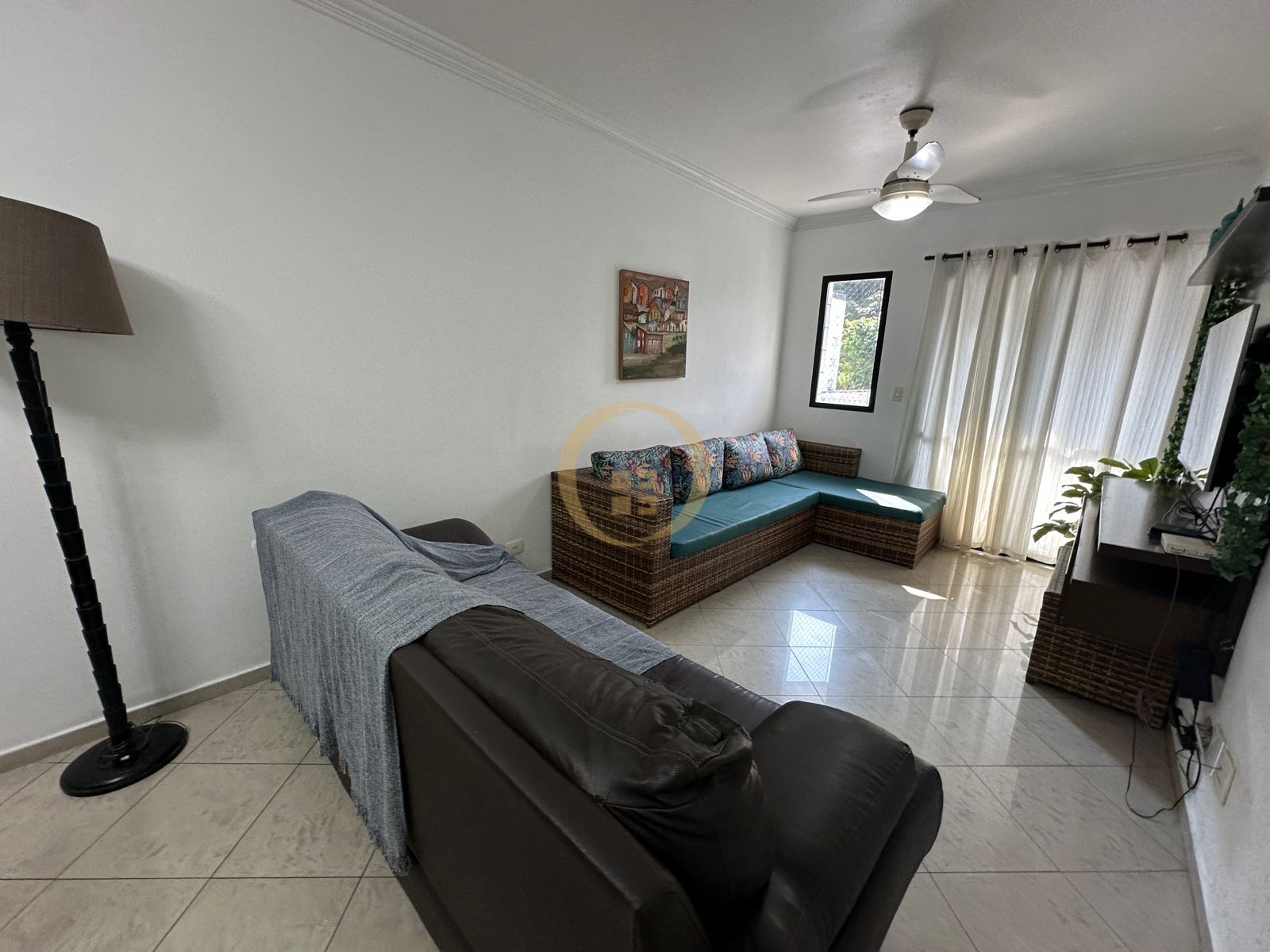 Apartamento na Praia da Enseada, Guarujá - SP