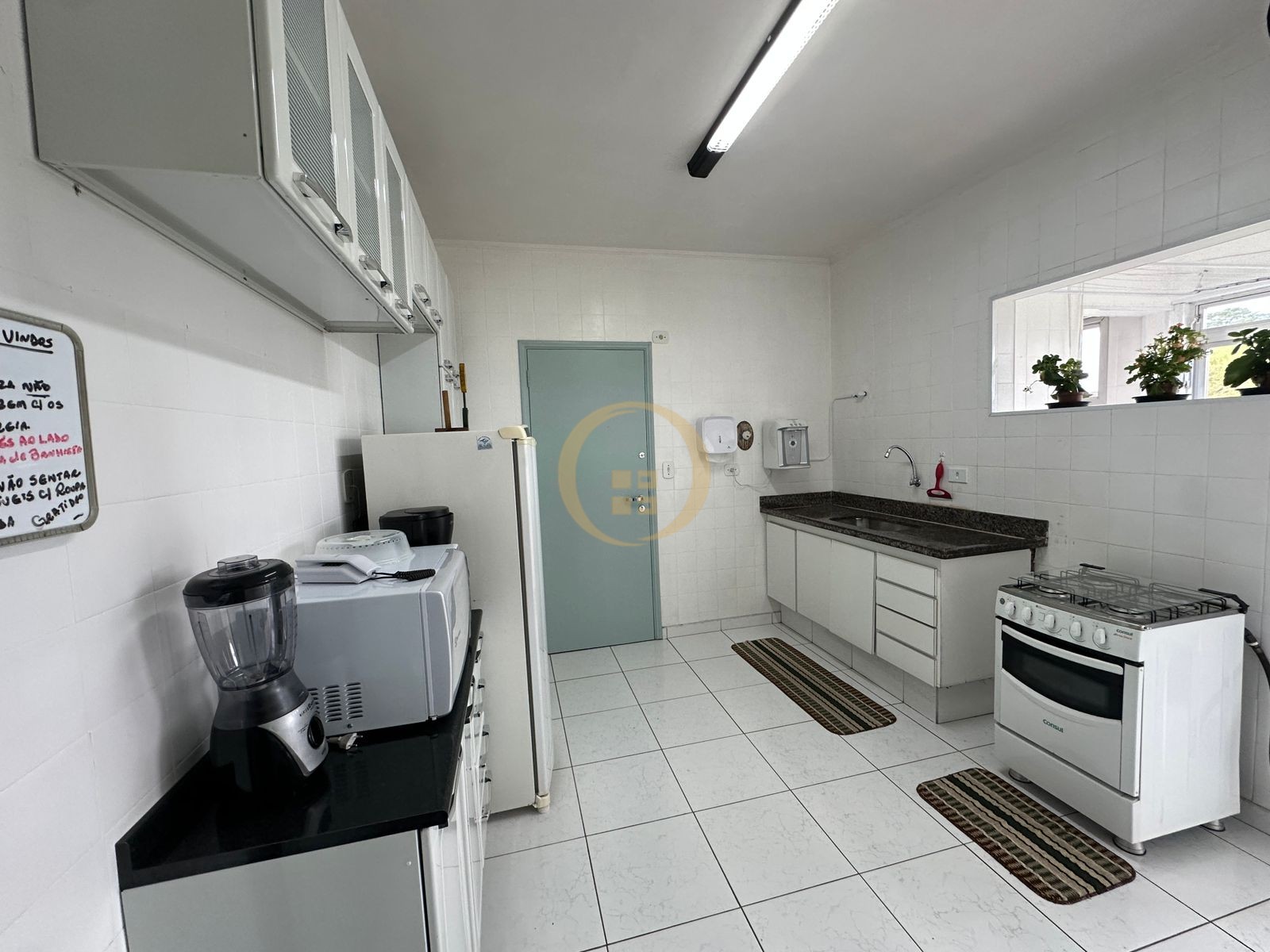 Apartamento na Praia das Astúrias, Guarujá - SP