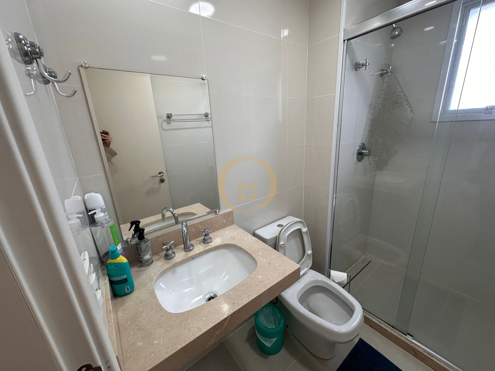 Apartamento na Praia da Enseada, Guarujá - SP