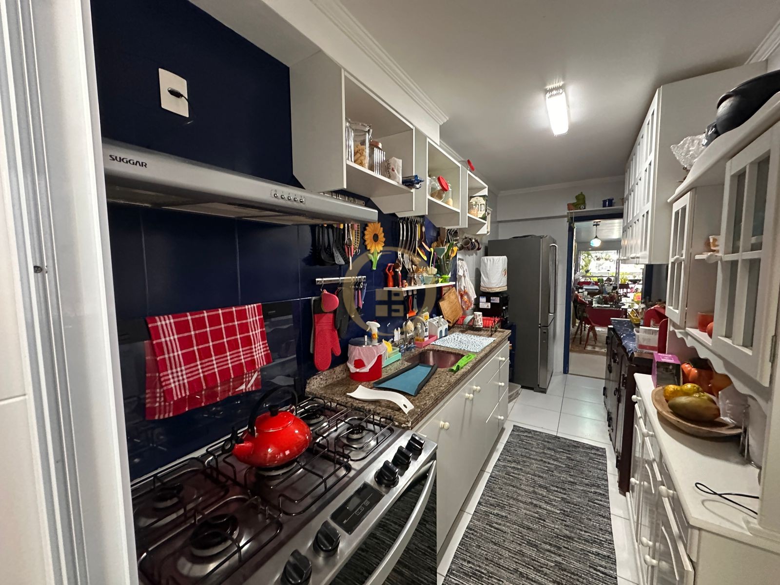 Apartamento na Praia das Pitangueiras, Guarujá - SP