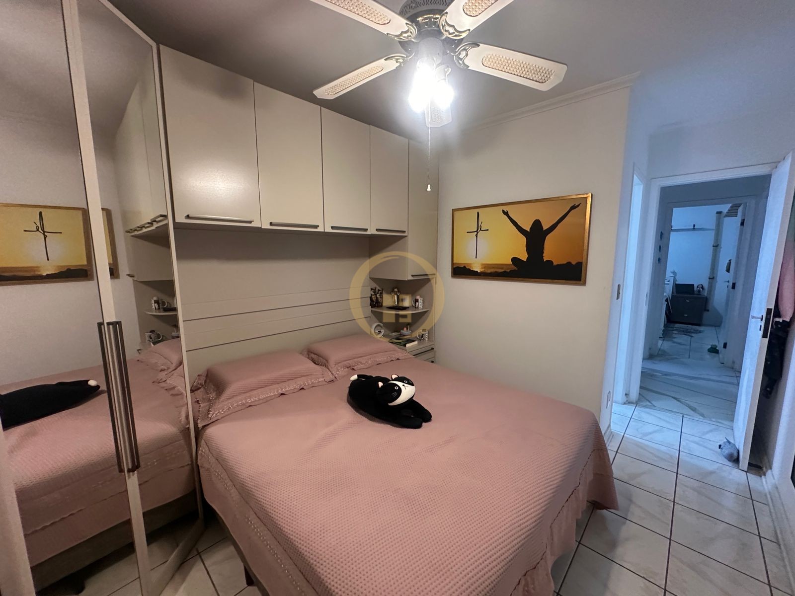Apartamento na Praia das Astúrias, Guarujá - SP