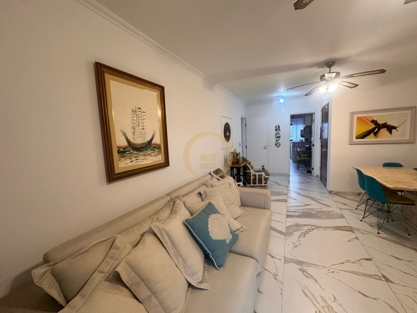 Apartamento na Praia das Astúrias, Guarujá - SP