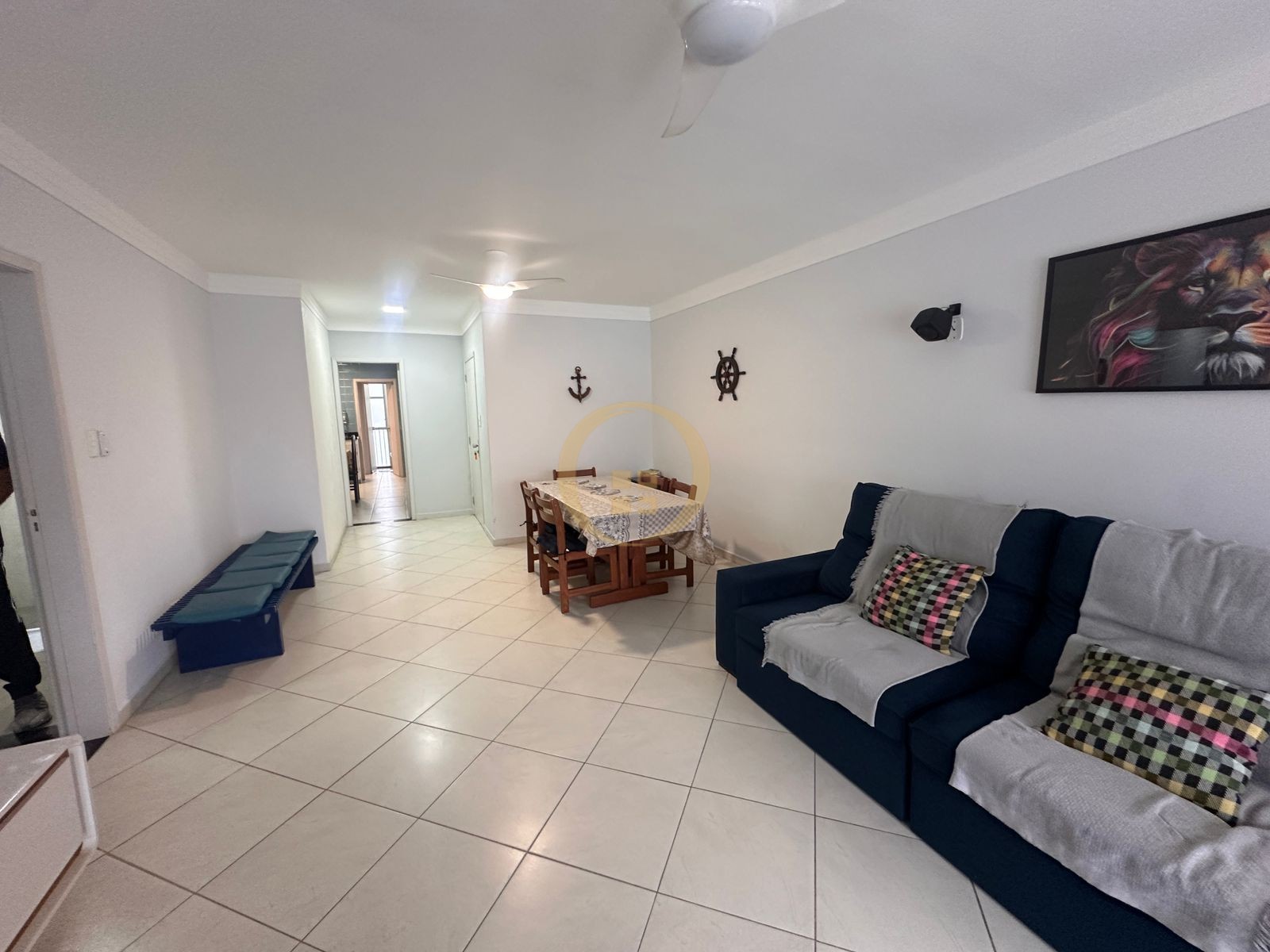 Apartamento na Praia das Pitangueiras, Guarujá - SP