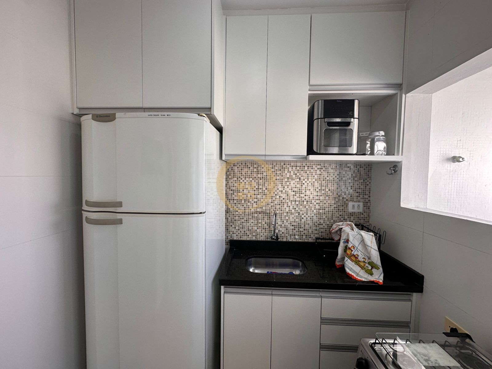 Apartamento na Praia das Pitangueiras, Guarujá - SP