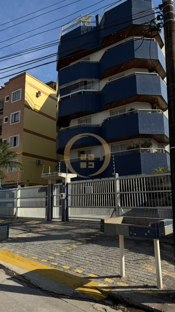 Apartamento na Praia da Enseada, Guarujá - SP