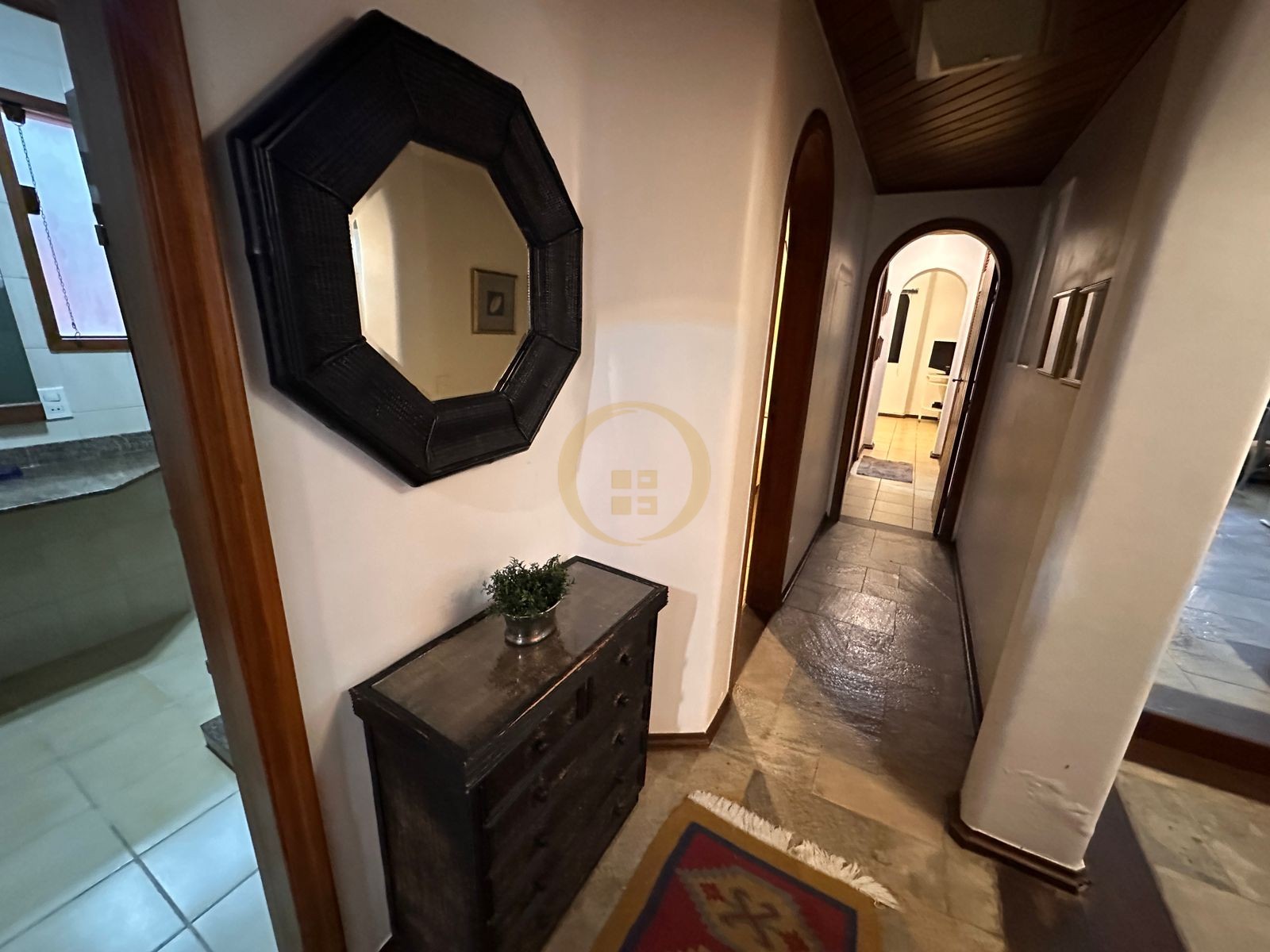 Apartamento na Praia da Enseada, Guarujá - SP